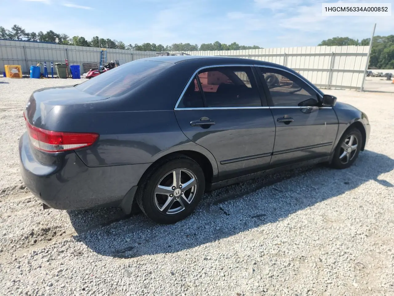 2004 Honda Accord Lx VIN: 1HGCM56334A000852 Lot: 61375675