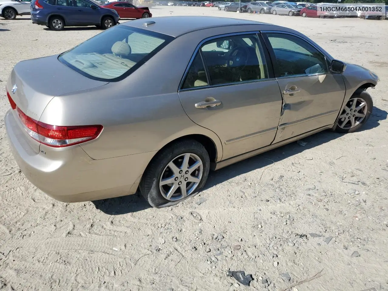 2004 Honda Accord Ex VIN: 1HGCM66504A001352 Lot: 62939685
