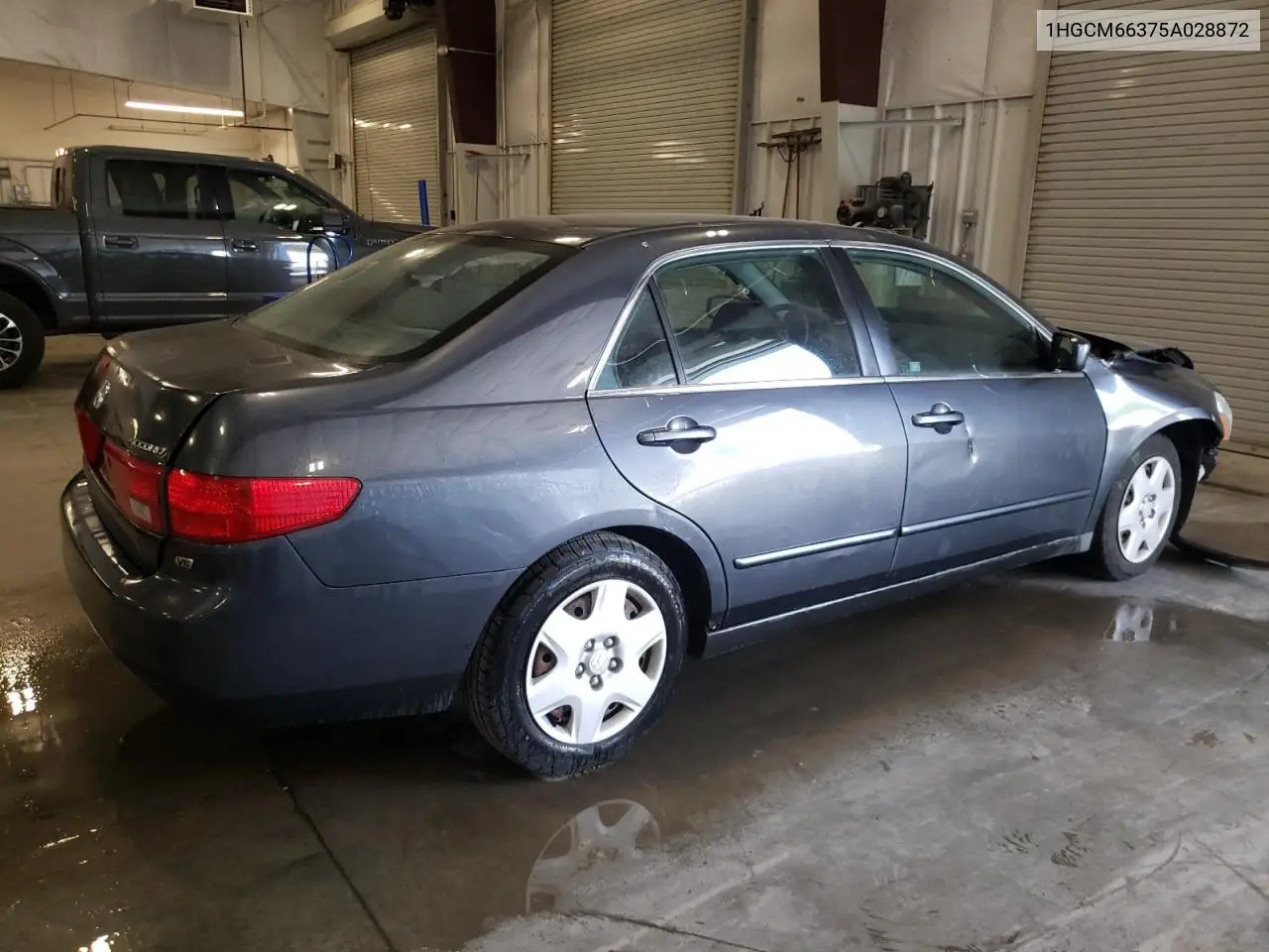2005 Honda Accord Lx VIN: 1HGCM66375A028872 Lot: 56925495