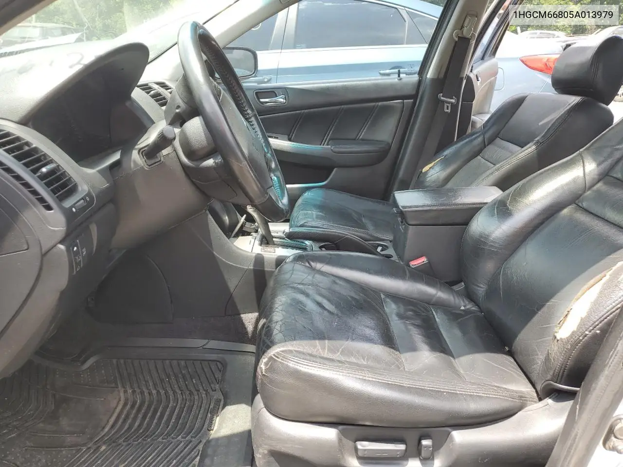 2005 Honda Accord Ex VIN: 1HGCM66805A013979 Lot: 62664035