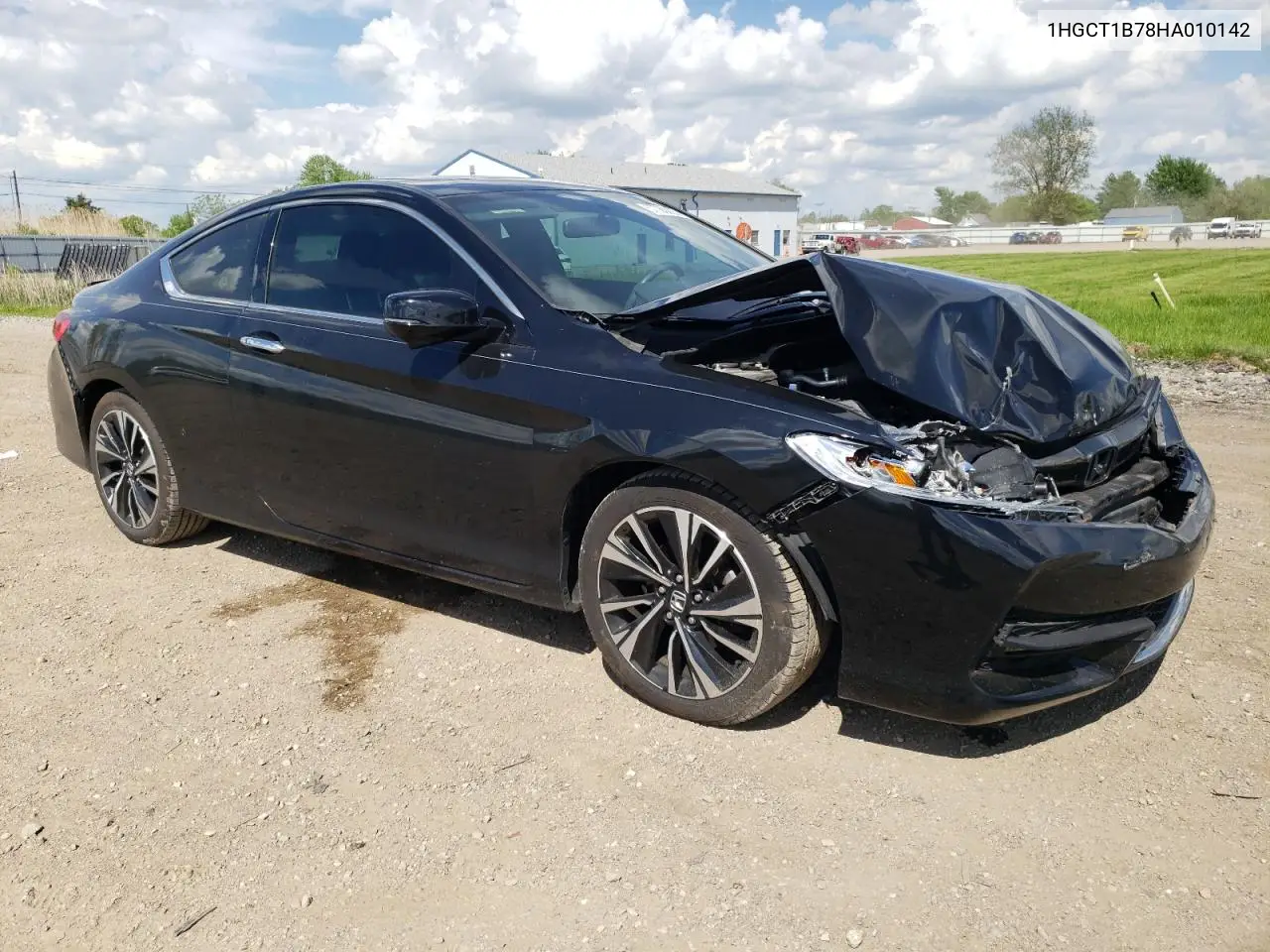 2017 Honda Accord Ex VIN: 1HGCT1B78HA010142 Lot: 57083005