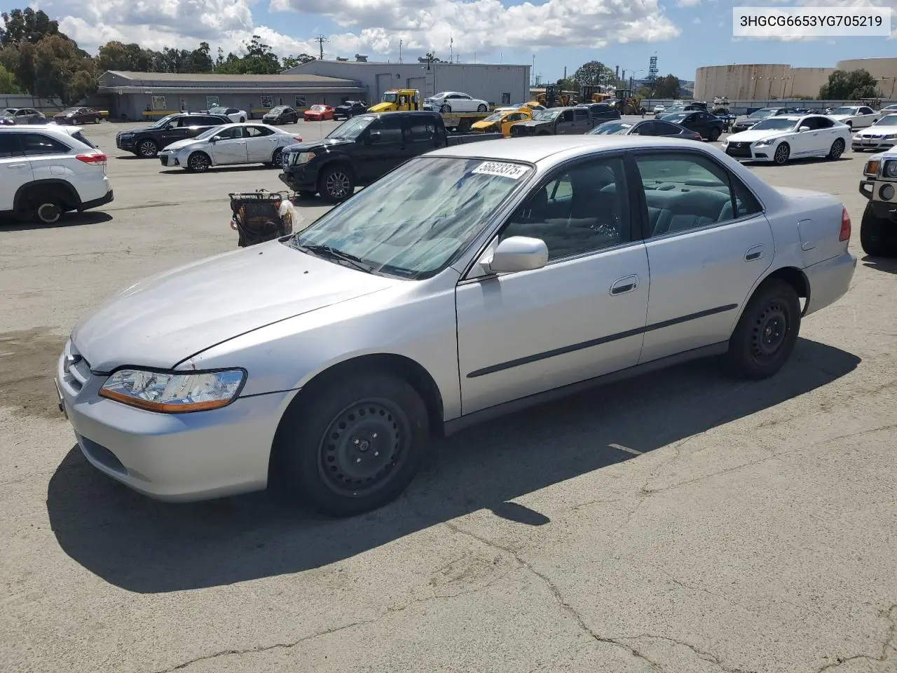 2000 Honda Accord Lx VIN: 3HGCG6653YG705219 Lot: 56623375