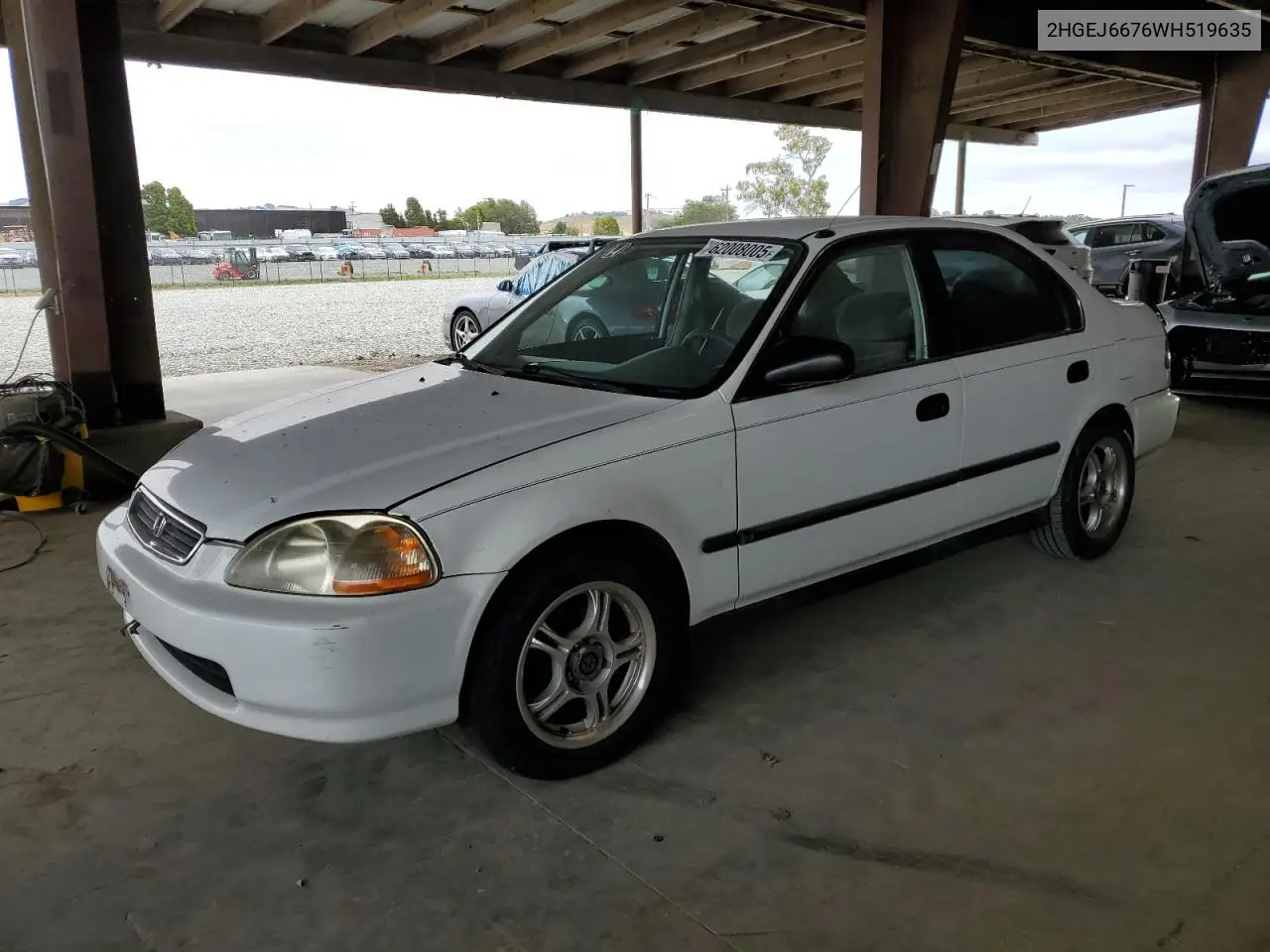 1998 Honda Civic Lx VIN: 2HGEJ6676WH519635 Lot: 62008005