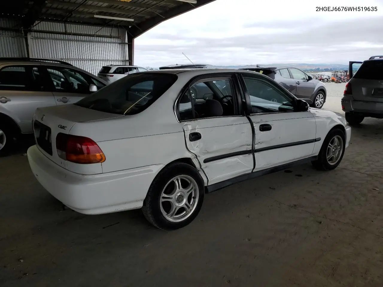 1998 Honda Civic Lx VIN: 2HGEJ6676WH519635 Lot: 62008005