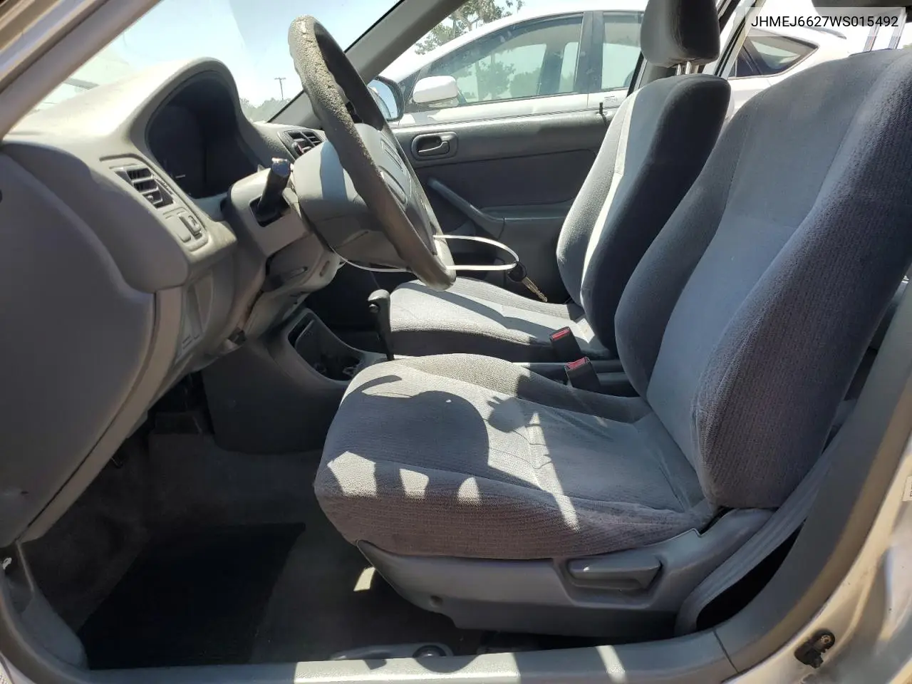 1998 Honda Civic Dx VIN: JHMEJ6627WS015492 Lot: 62774545