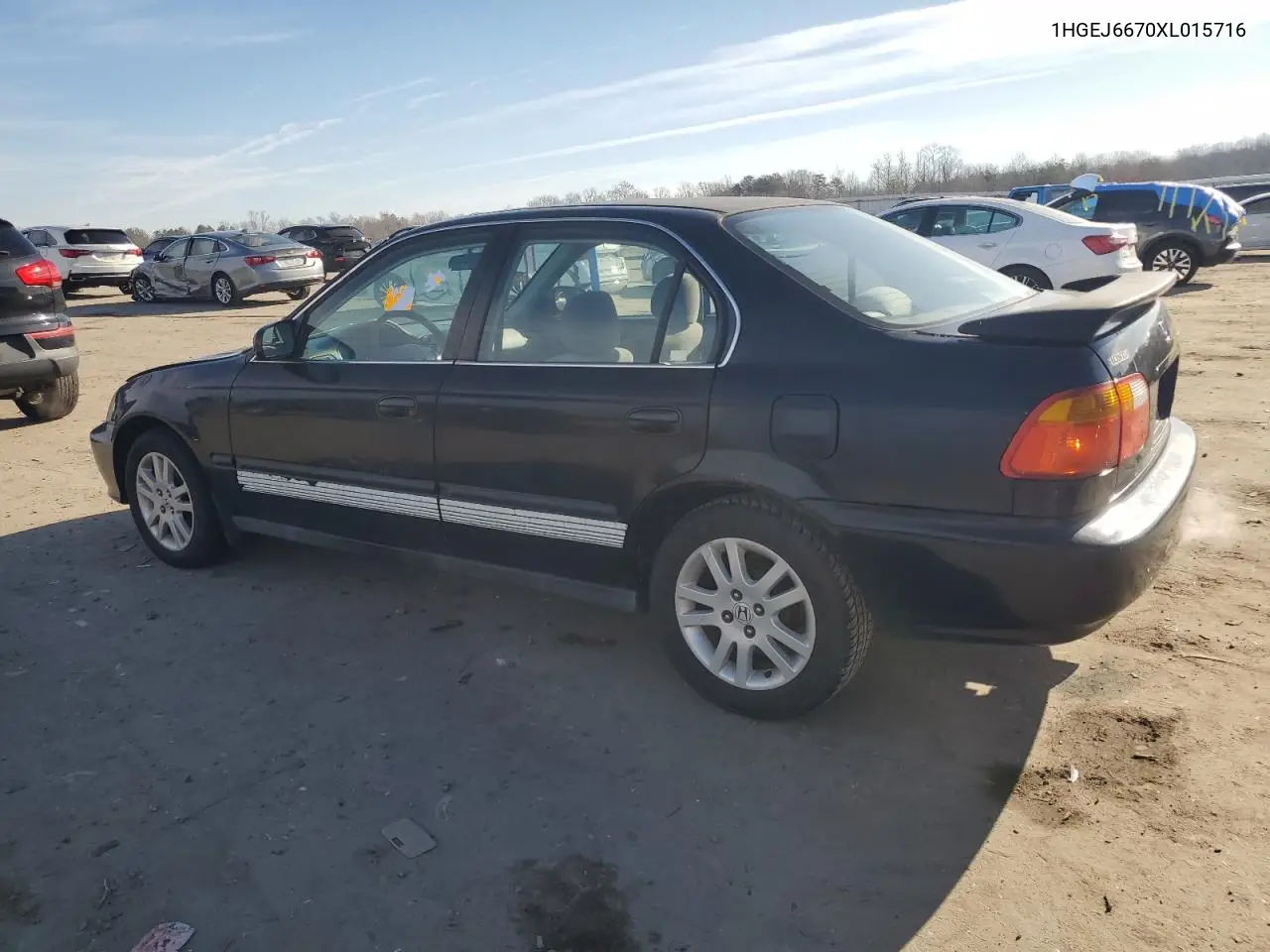 1999 Honda Civic Lx VIN: 1HGEJ6670XL015716 Lot: 57314425