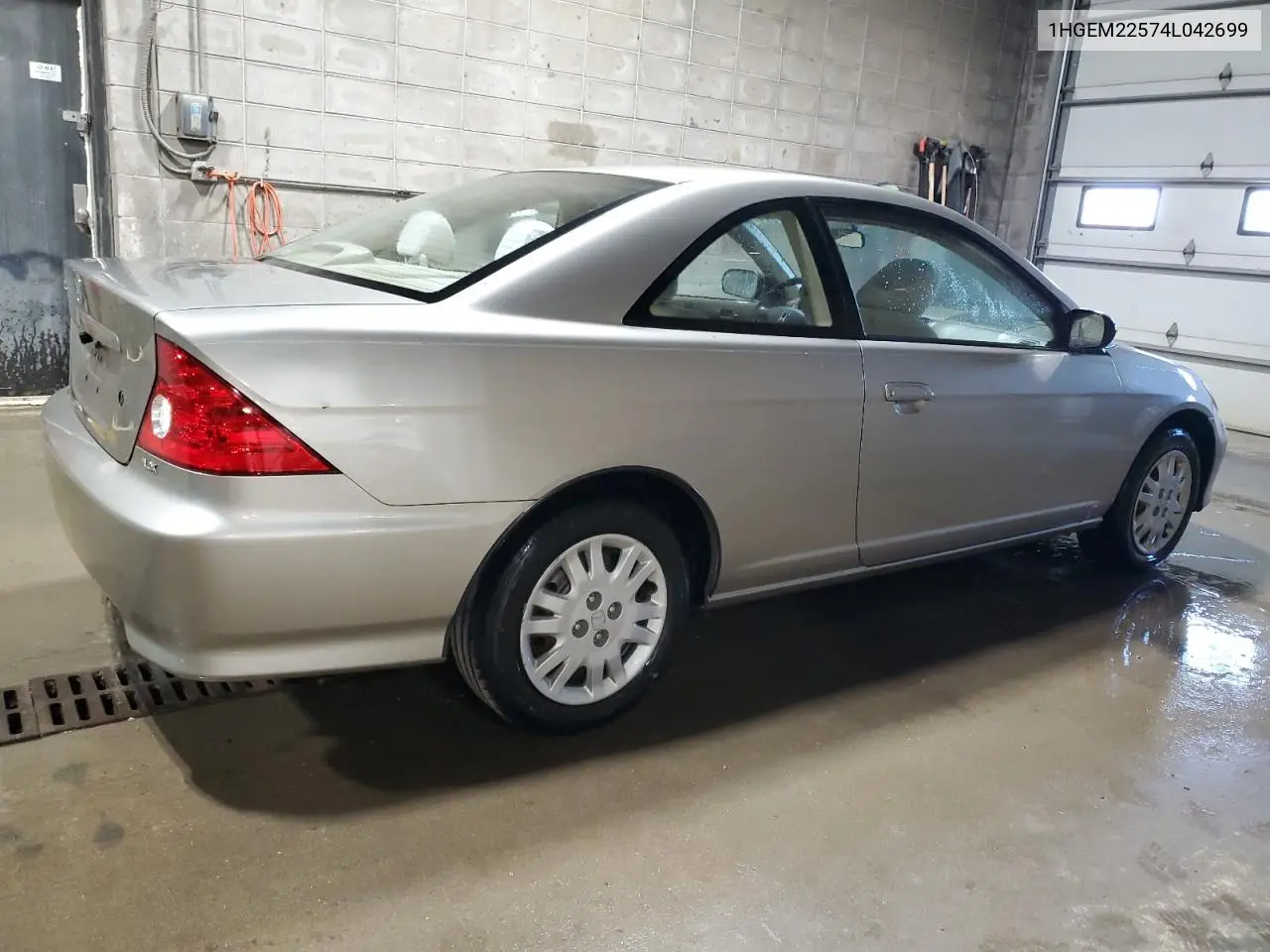 2004 Honda Civic Lx VIN: 1HGEM22574L042699 Lot: 56596165