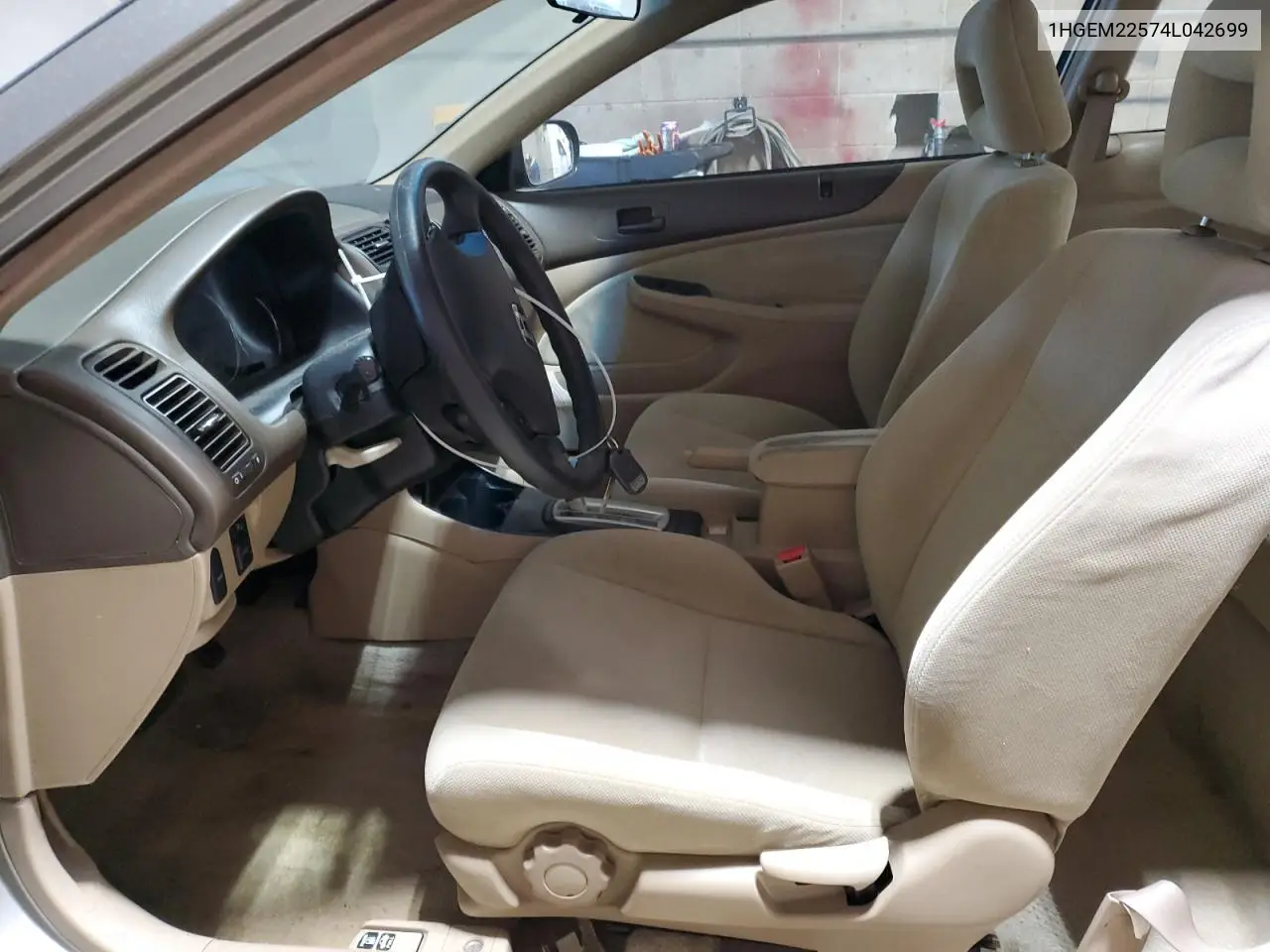 2004 Honda Civic Lx VIN: 1HGEM22574L042699 Lot: 56596165