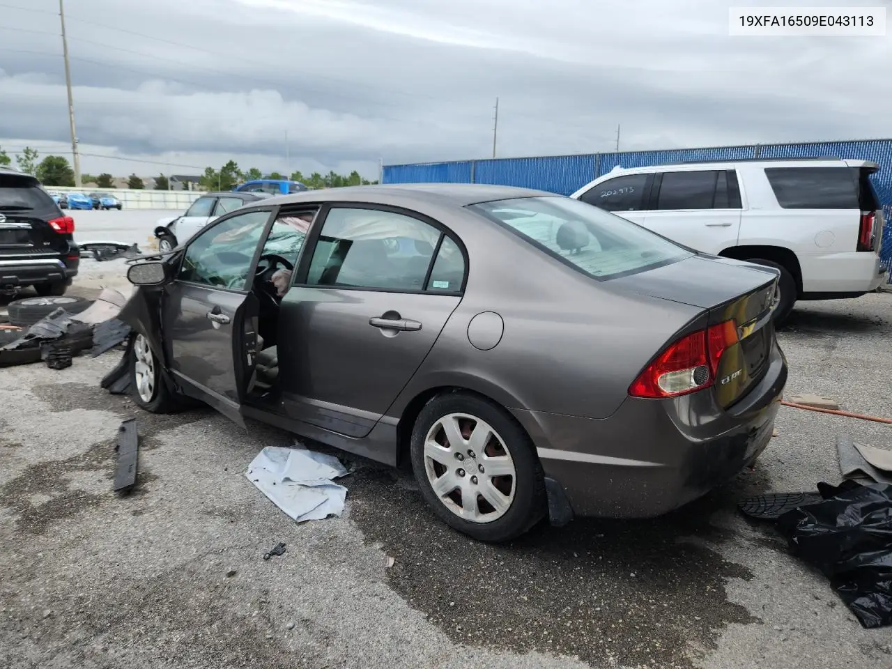 2009 Honda Civic Lx VIN: 19XFA16509E043113 Lot: 62946305