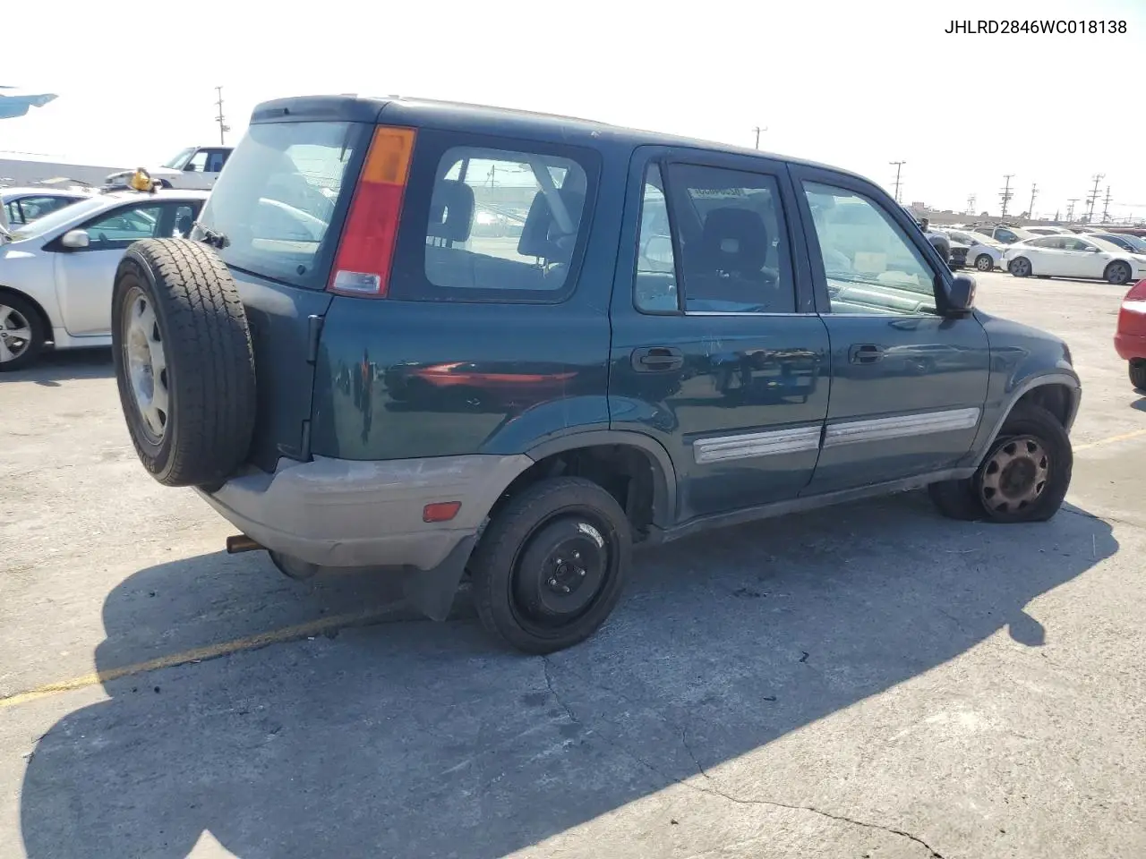 1998 Honda Cr-V Lx VIN: JHLRD2846WC018138 Lot: 62584055