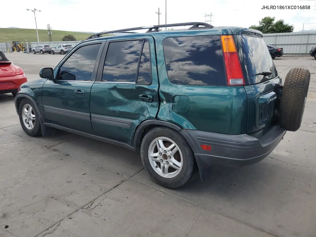 1999 Honda Cr-V Ex VIN: JHLRD1861XC016858 Lot: 61981045