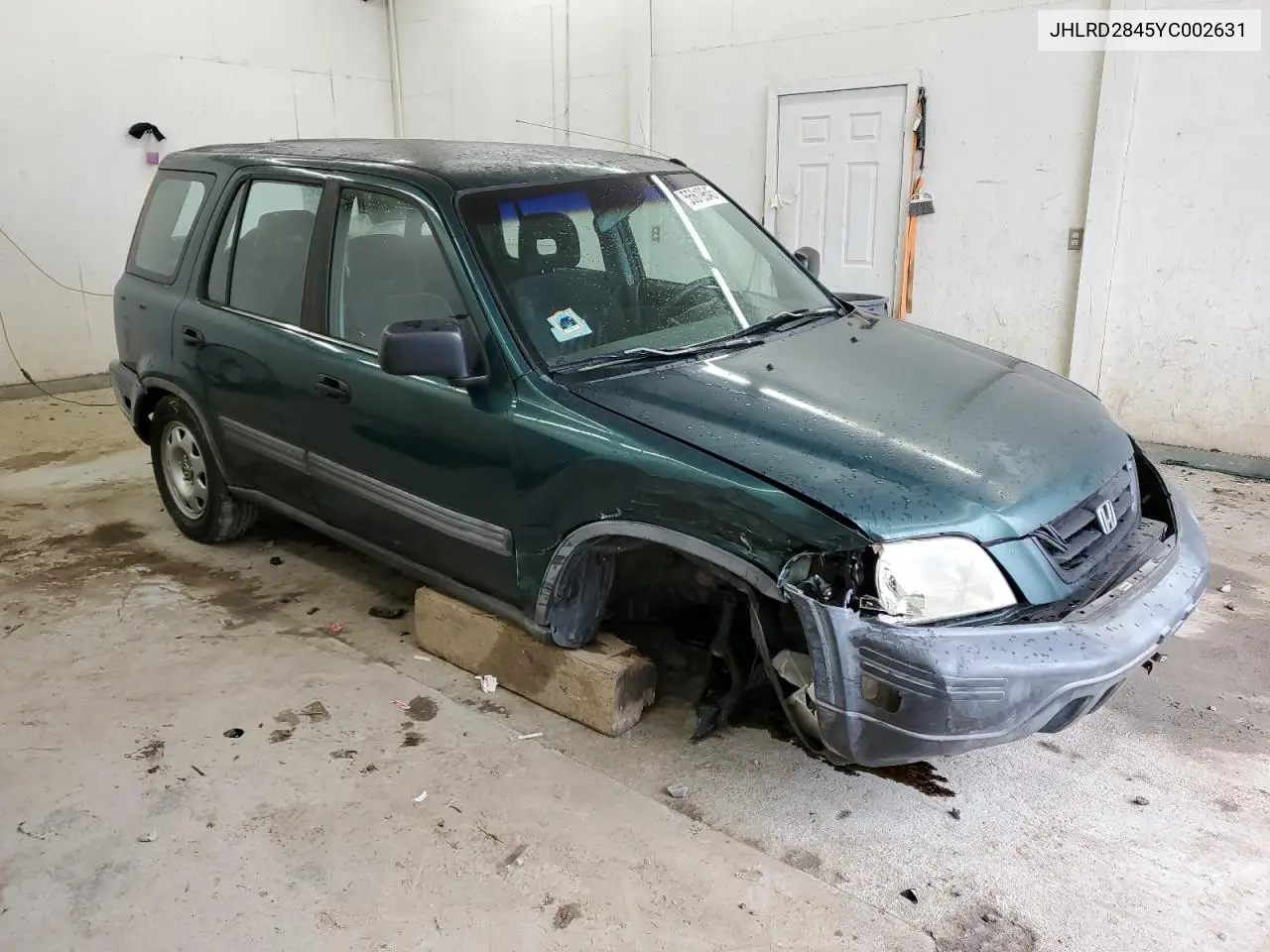 2000 Honda Cr-V Lx VIN: JHLRD2845YC002631 Lot: 55619645