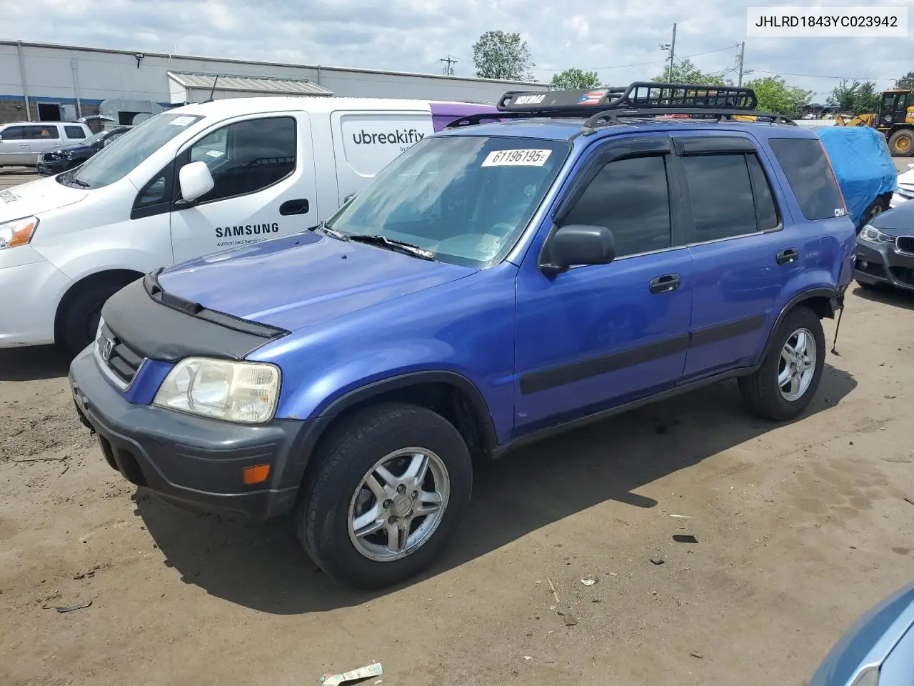 2000 Honda Cr-V Lx VIN: JHLRD1843YC023942 Lot: 61196195