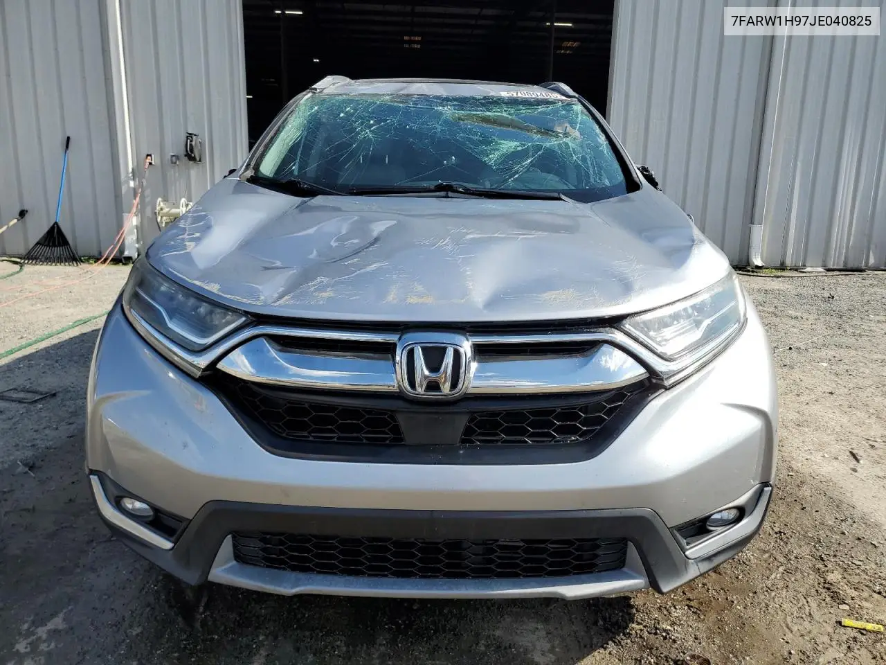2018 Honda Cr-V Touring VIN: 7FARW1H97JE040825 Lot: 57089485