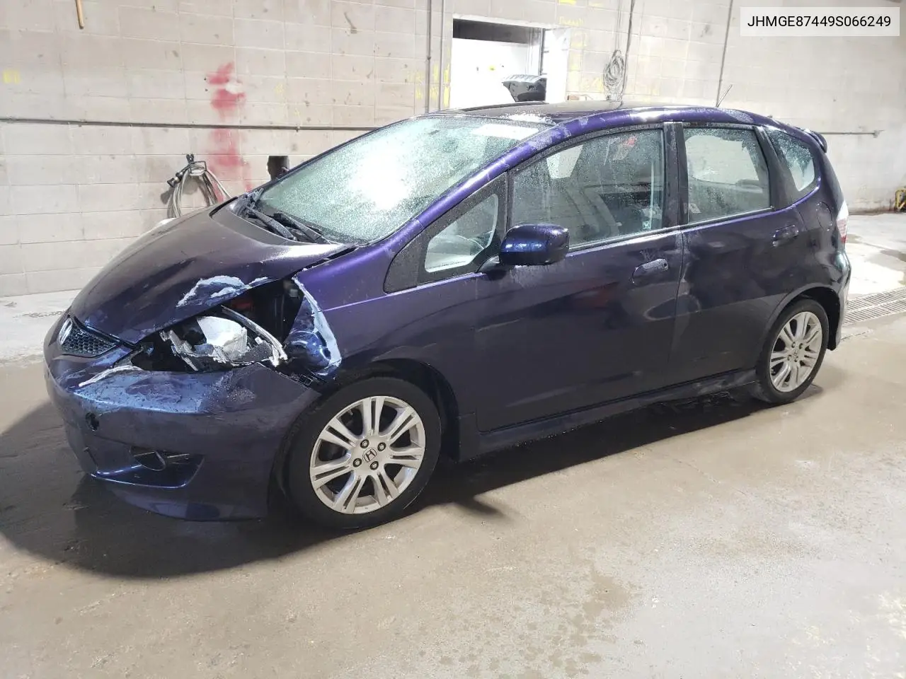 2009 Honda Fit Sport VIN: JHMGE87449S066249 Lot: 56694985