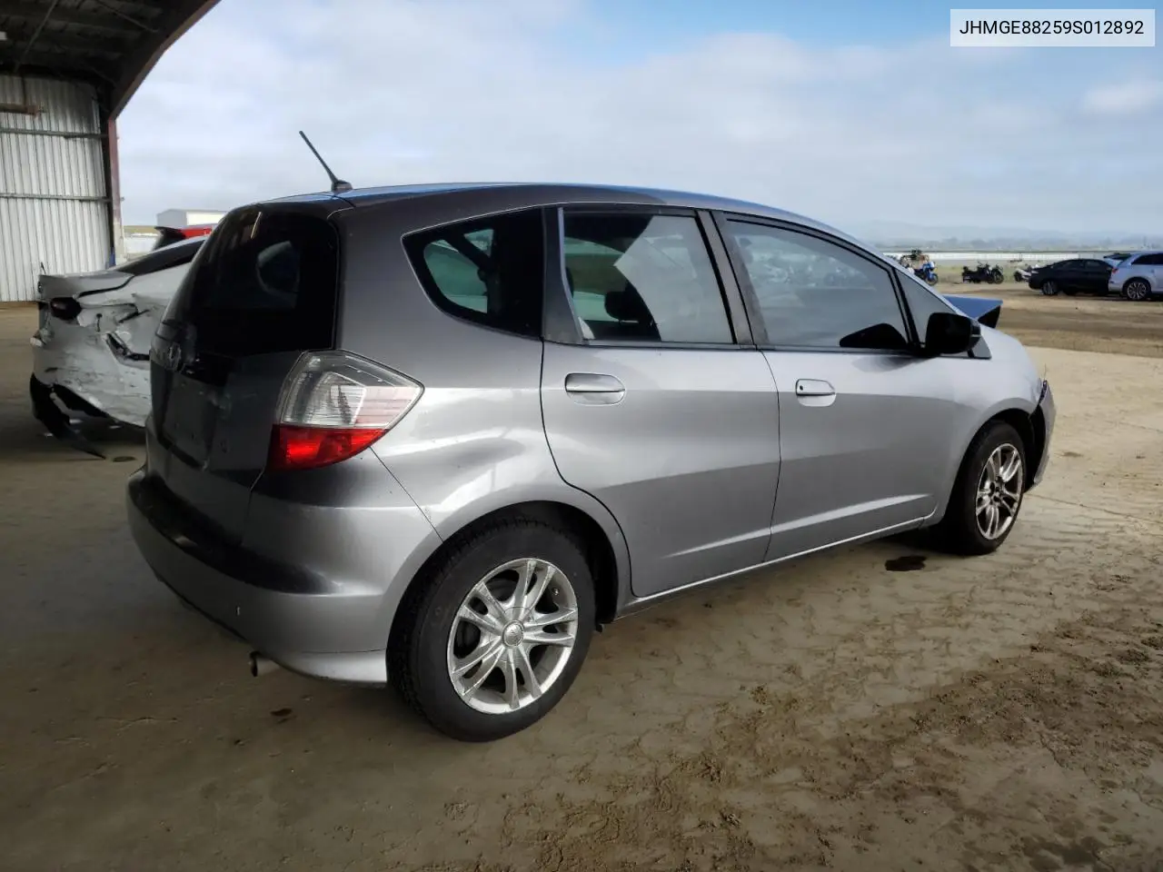 2009 Honda Fit VIN: JHMGE88259S012892 Lot: 56800415