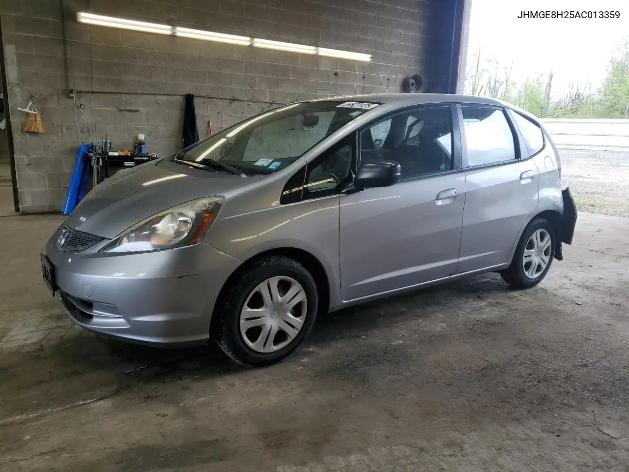 2010 Honda Fit VIN: JHMGE8H25AC013359 Lot: 56627425
