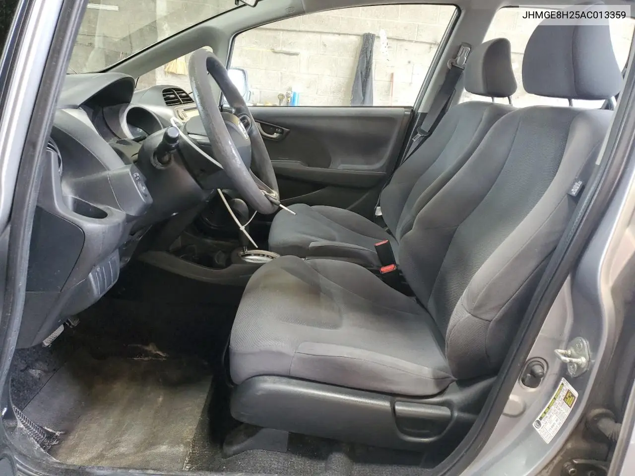 2010 Honda Fit VIN: JHMGE8H25AC013359 Lot: 56627425