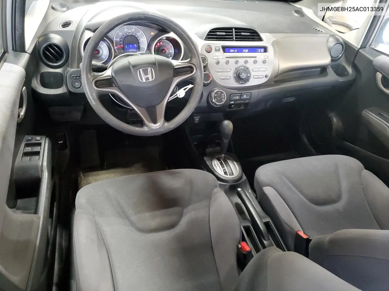 2010 Honda Fit VIN: JHMGE8H25AC013359 Lot: 56627425