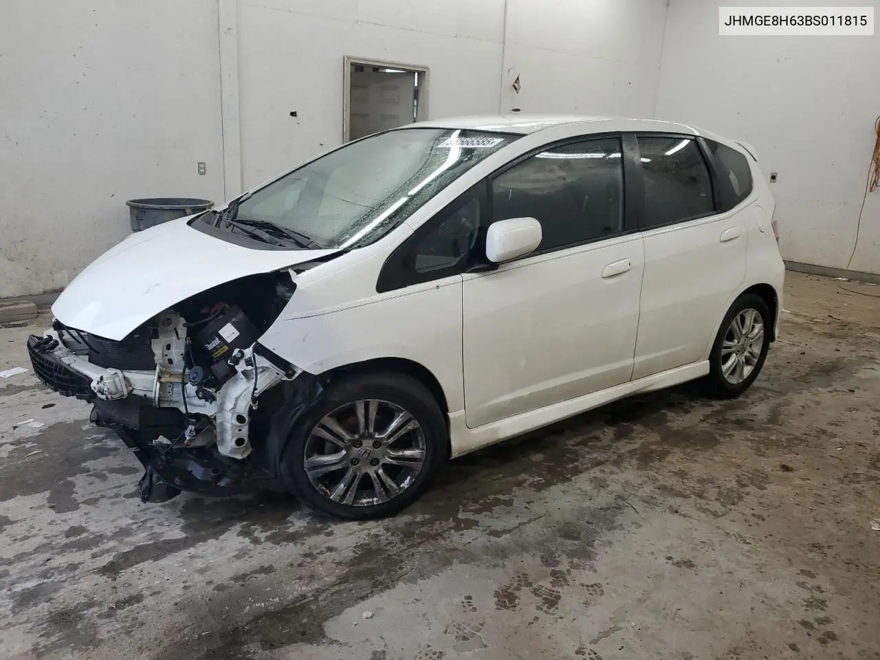 2011 Honda Fit Sport VIN: JHMGE8H63BS011815 Lot: 56566585