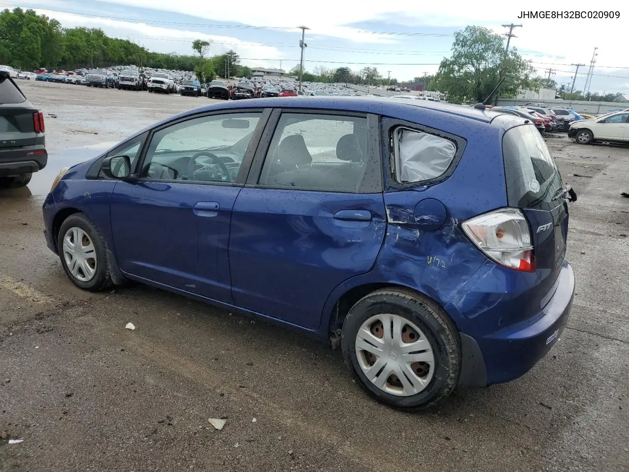 2011 Honda Fit VIN: JHMGE8H32BC020909 Lot: 56850085