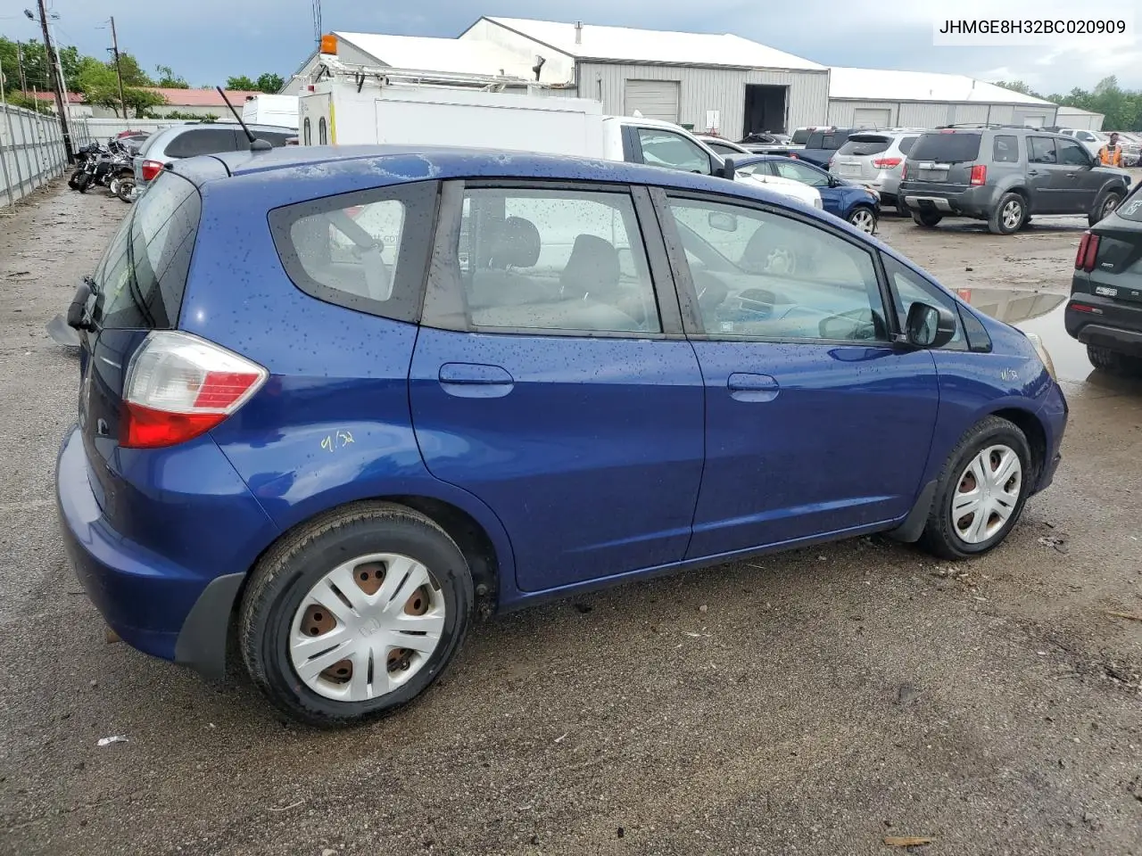 2011 Honda Fit VIN: JHMGE8H32BC020909 Lot: 56850085