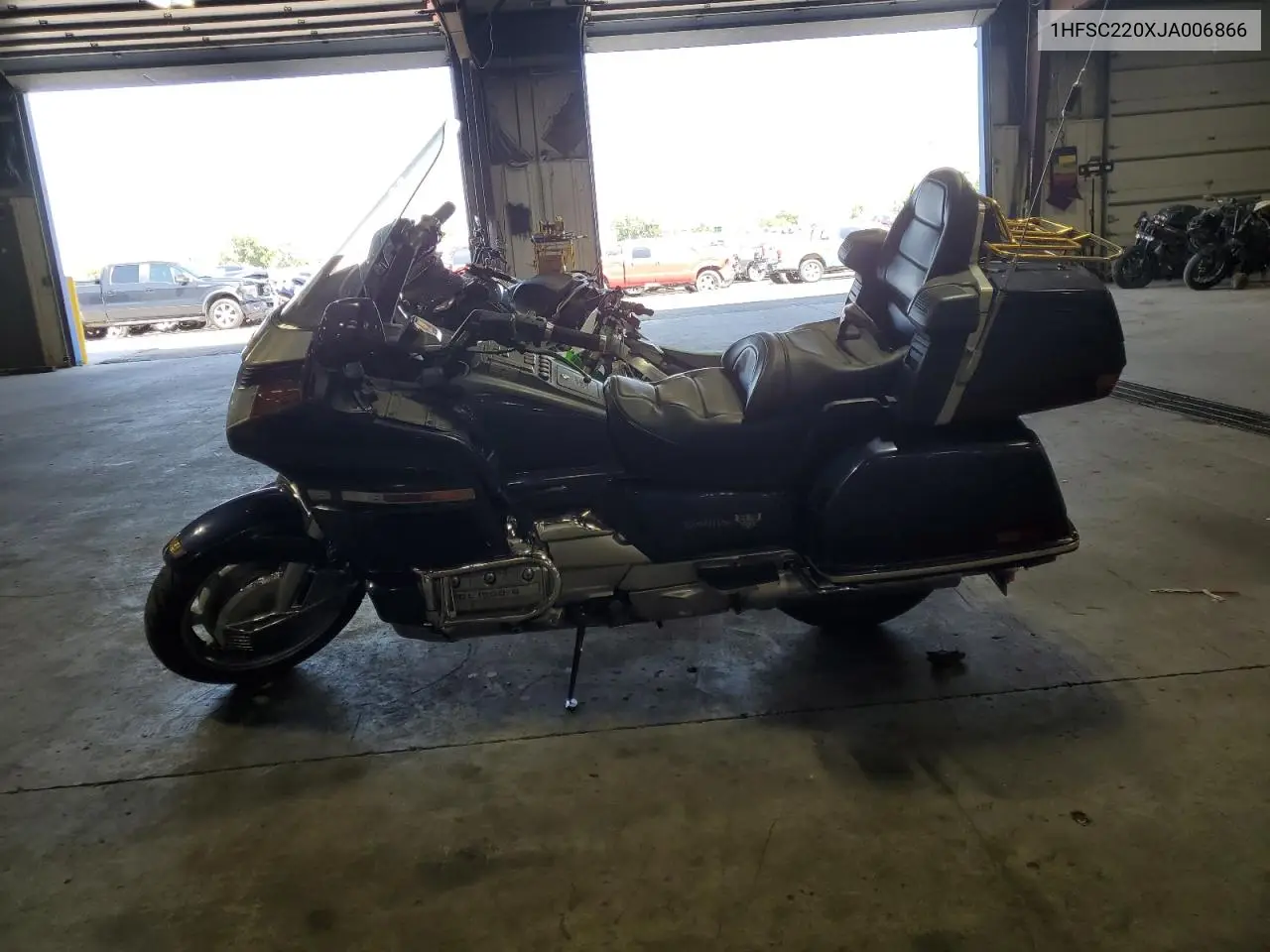 1988 Honda Gl1500 VIN: 1HFSC220XJA006866 Lot: 62375945