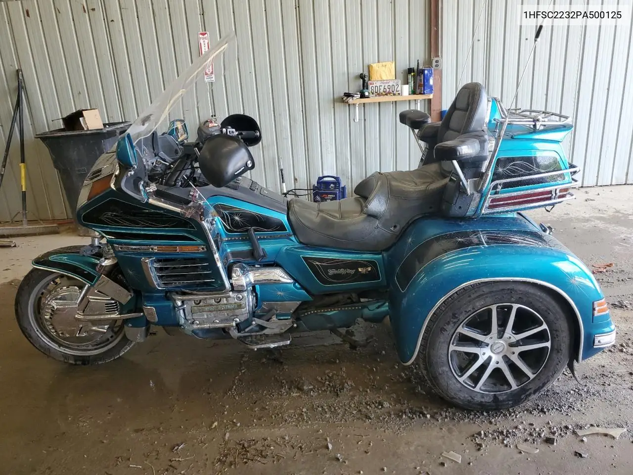 1993 Honda Gl1500 Se VIN: 1HFSC2232PA500125 Lot: 61000475