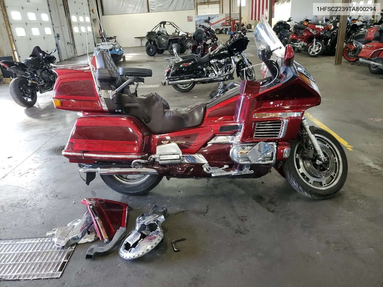 1996 Honda Gl1500 Se12 VIN: 1HFSC2239TA800294 Lot: 83040104