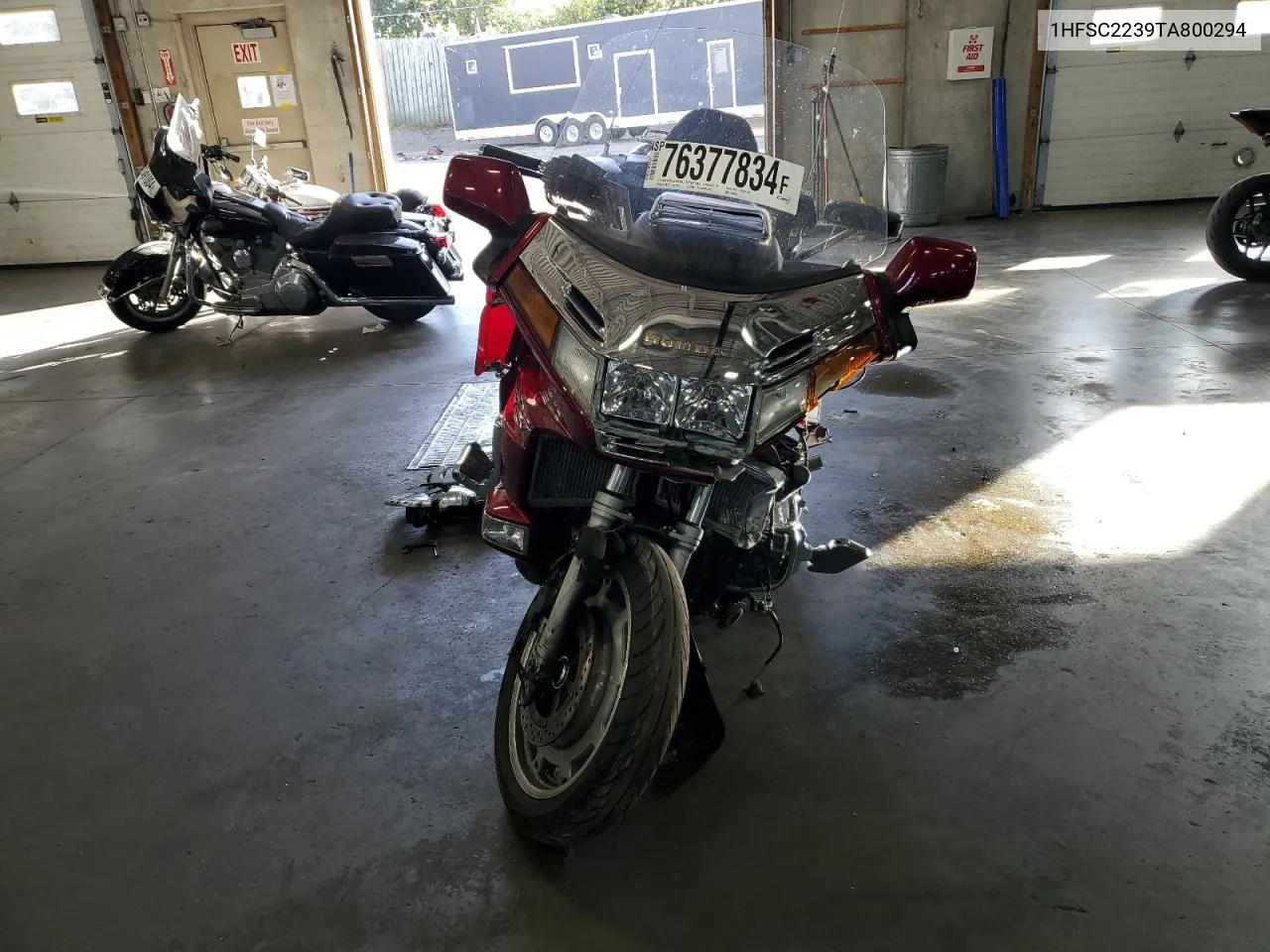 1996 Honda Gl1500 Se12 VIN: 1HFSC2239TA800294 Lot: 83040104