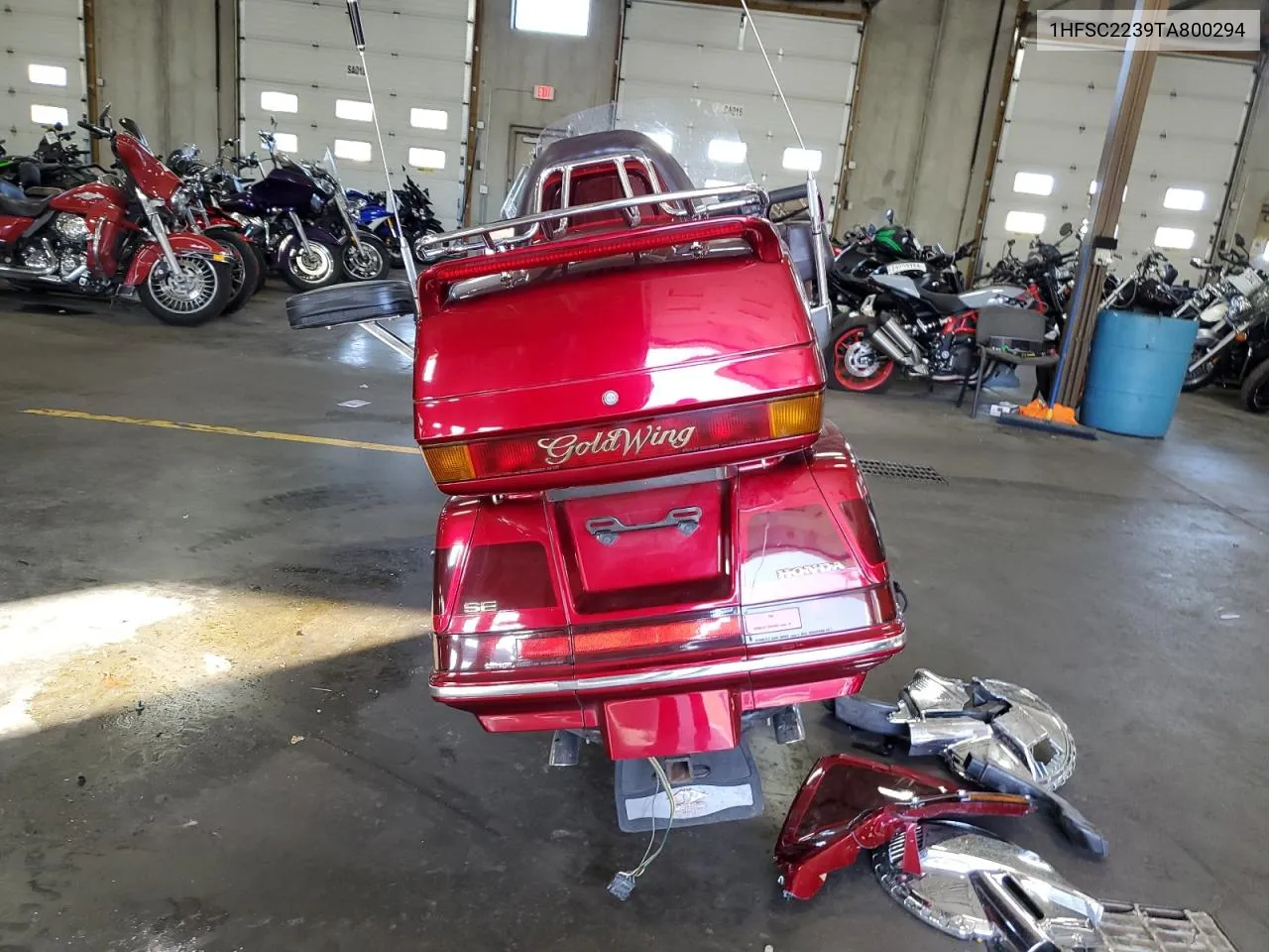 1996 Honda Gl1500 Se12 VIN: 1HFSC2239TA800294 Lot: 83040104