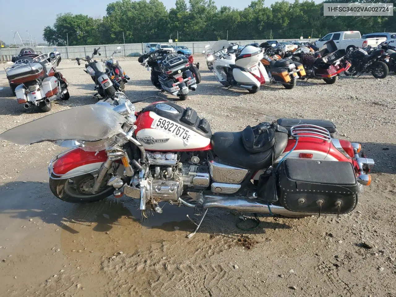 1997 Honda Gl1500 C/2 VIN: 1HFSC3402VA002724 Lot: 59327675
