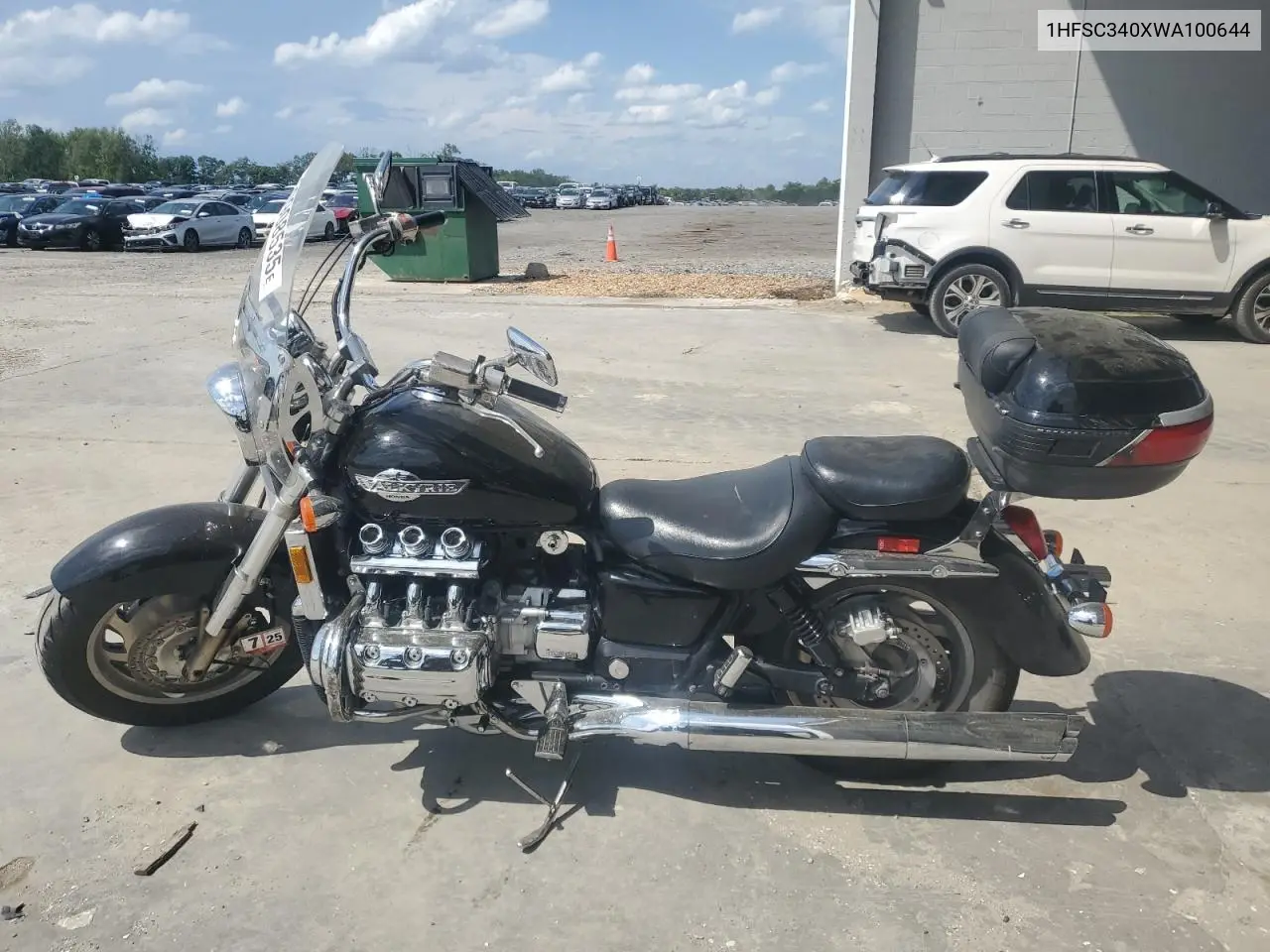 1998 Honda Gl1500 C/2 VIN: 1HFSC340XWA100644 Lot: 60908535