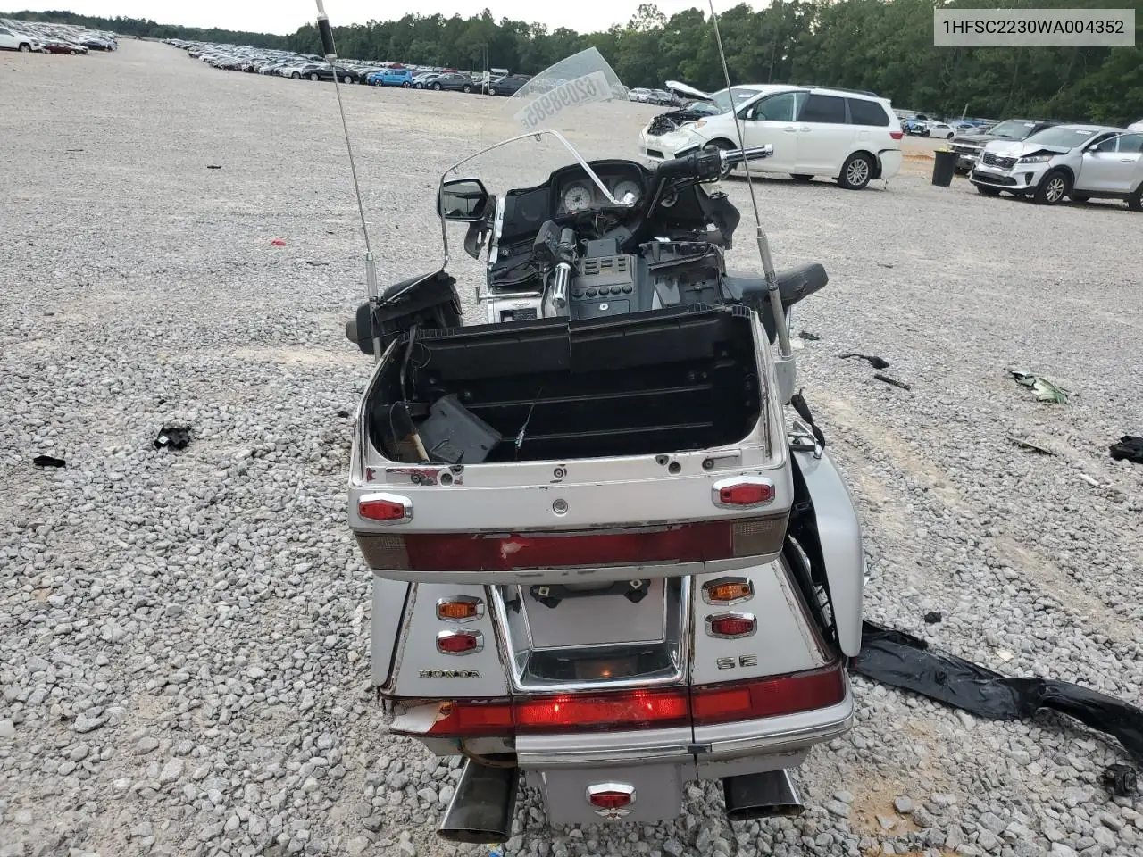 1998 Honda Gl1500 Se VIN: 1HFSC2230WA004352 Lot: 62098985