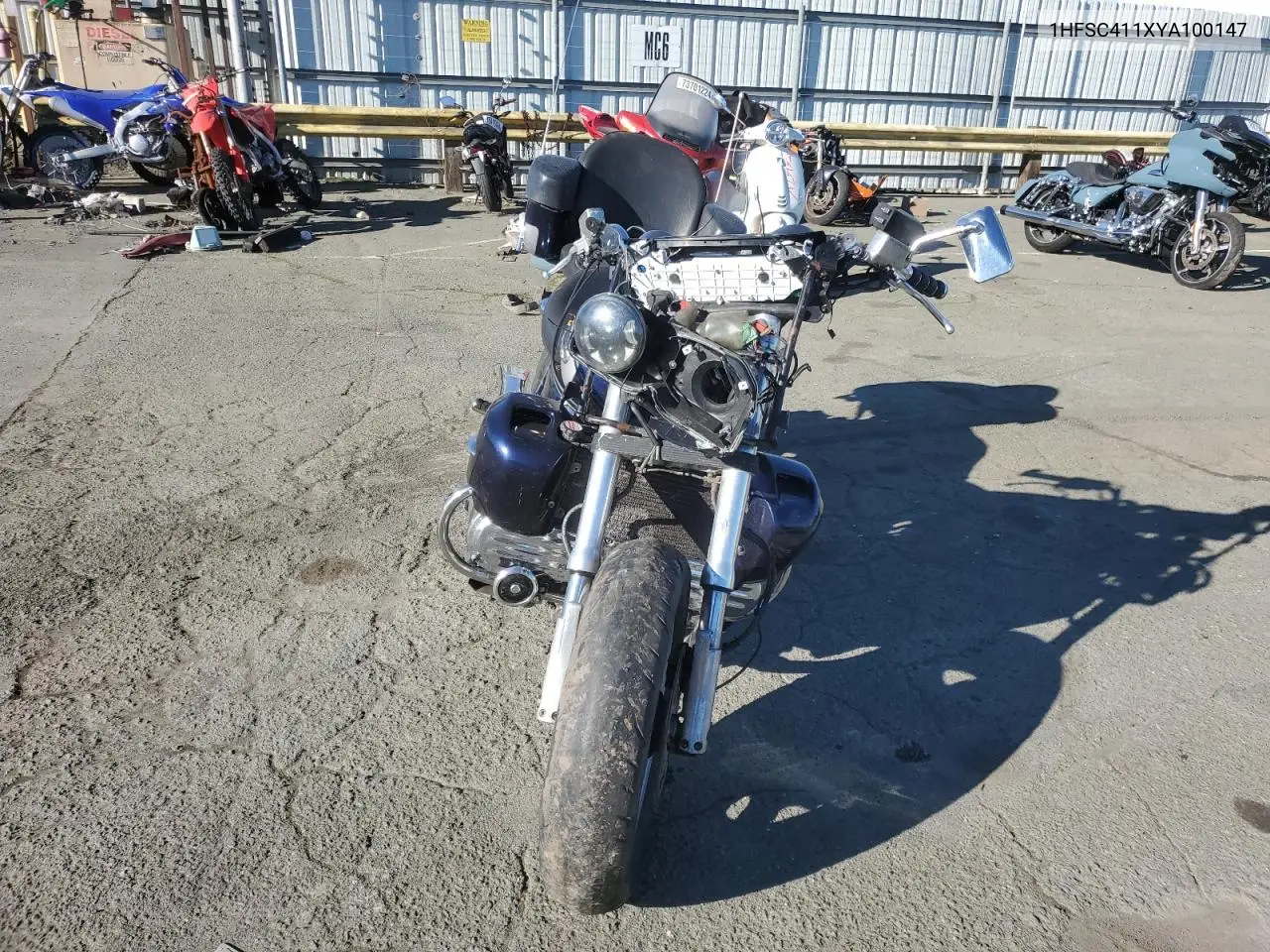 2000 Honda Gl1500 Cf VIN: 1HFSC411XYA100147 Lot: 56197395