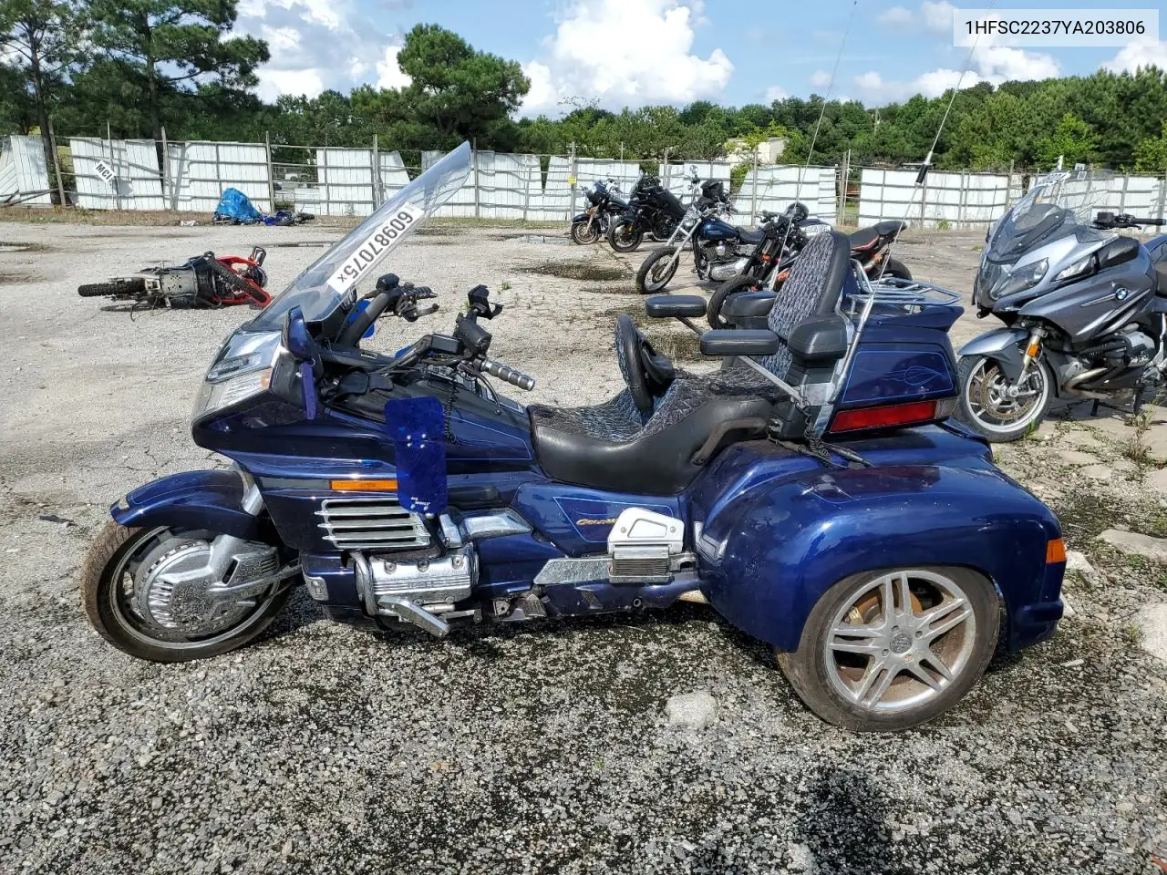 2000 Honda Gl1500 Se12 VIN: 1HFSC2237YA203806 Lot: 60987075