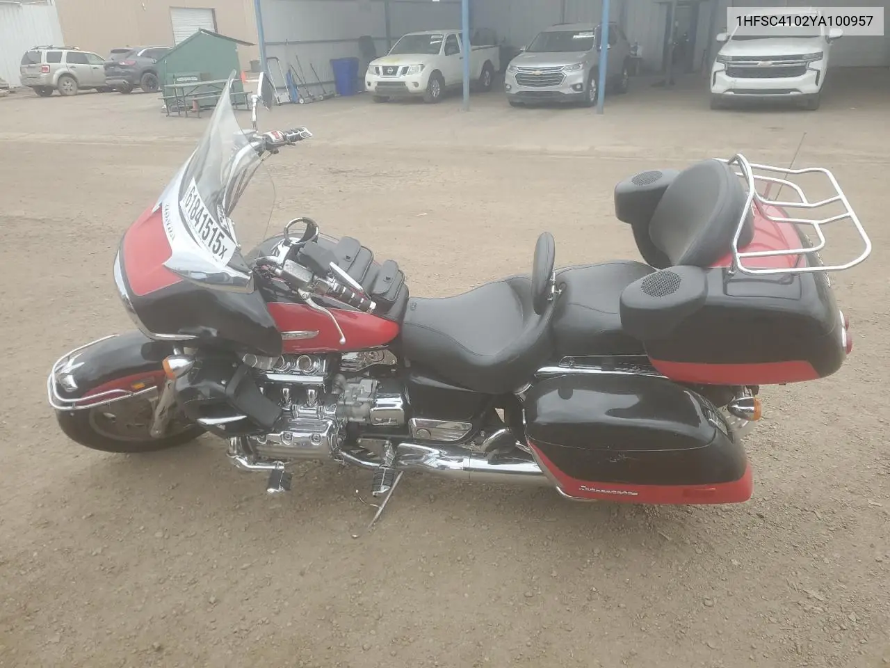 2000 Honda Gl1500 Cf VIN: 1HFSC4102YA100957 Lot: 61841515