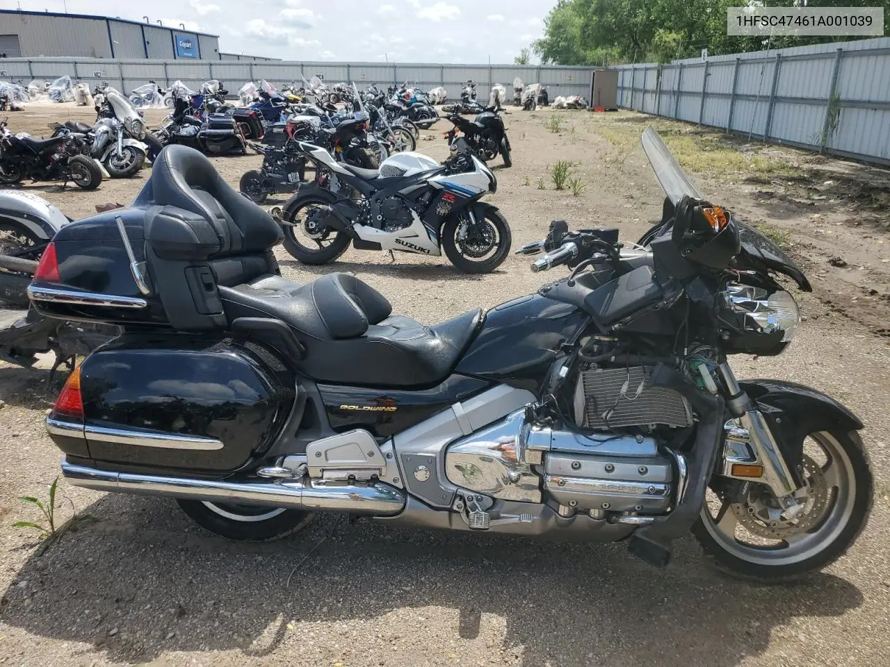 2001 Honda Gl1800 A VIN: 1HFSC47461A001039 Lot: 61658485
