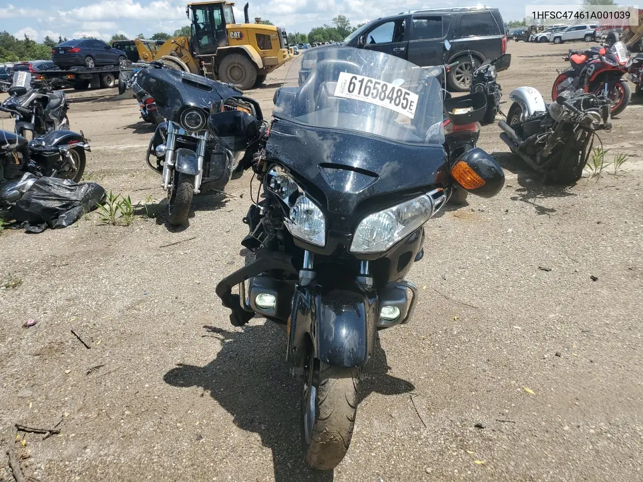 2001 Honda Gl1800 A VIN: 1HFSC47461A001039 Lot: 61658485