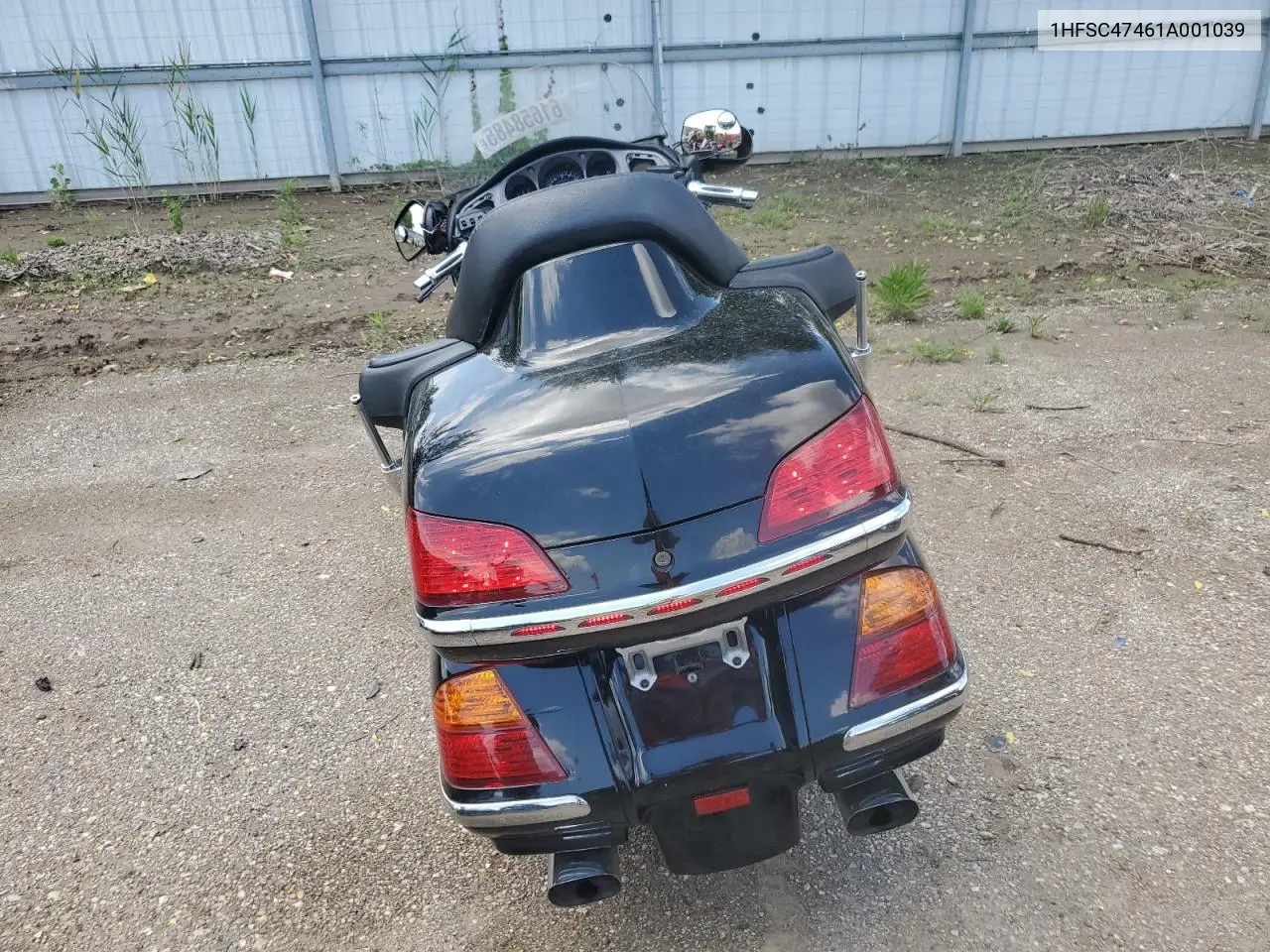 2001 Honda Gl1800 A VIN: 1HFSC47461A001039 Lot: 61658485