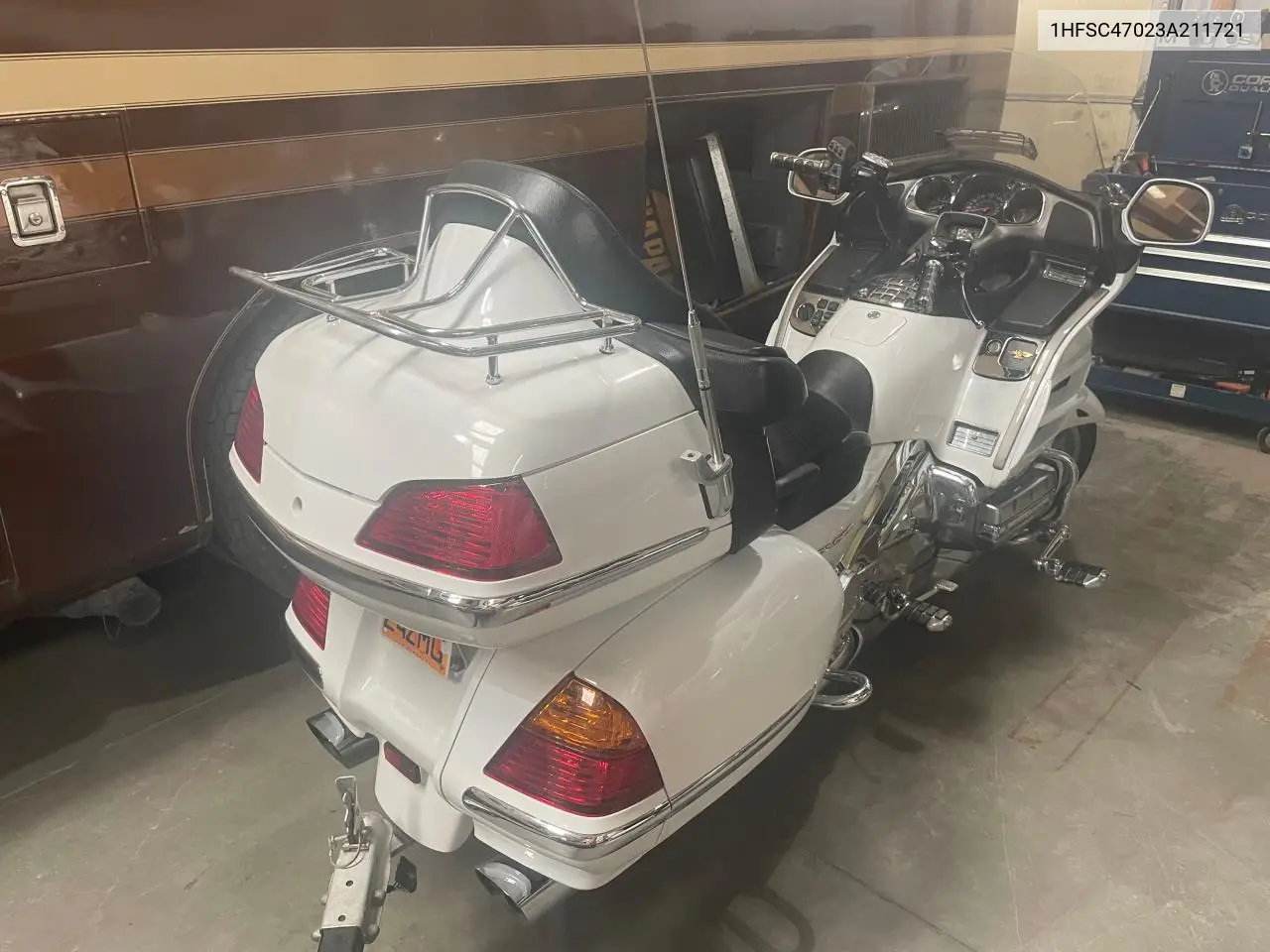 2003 Honda Gl1800 VIN: 1HFSC47023A211721 Lot: 60728455
