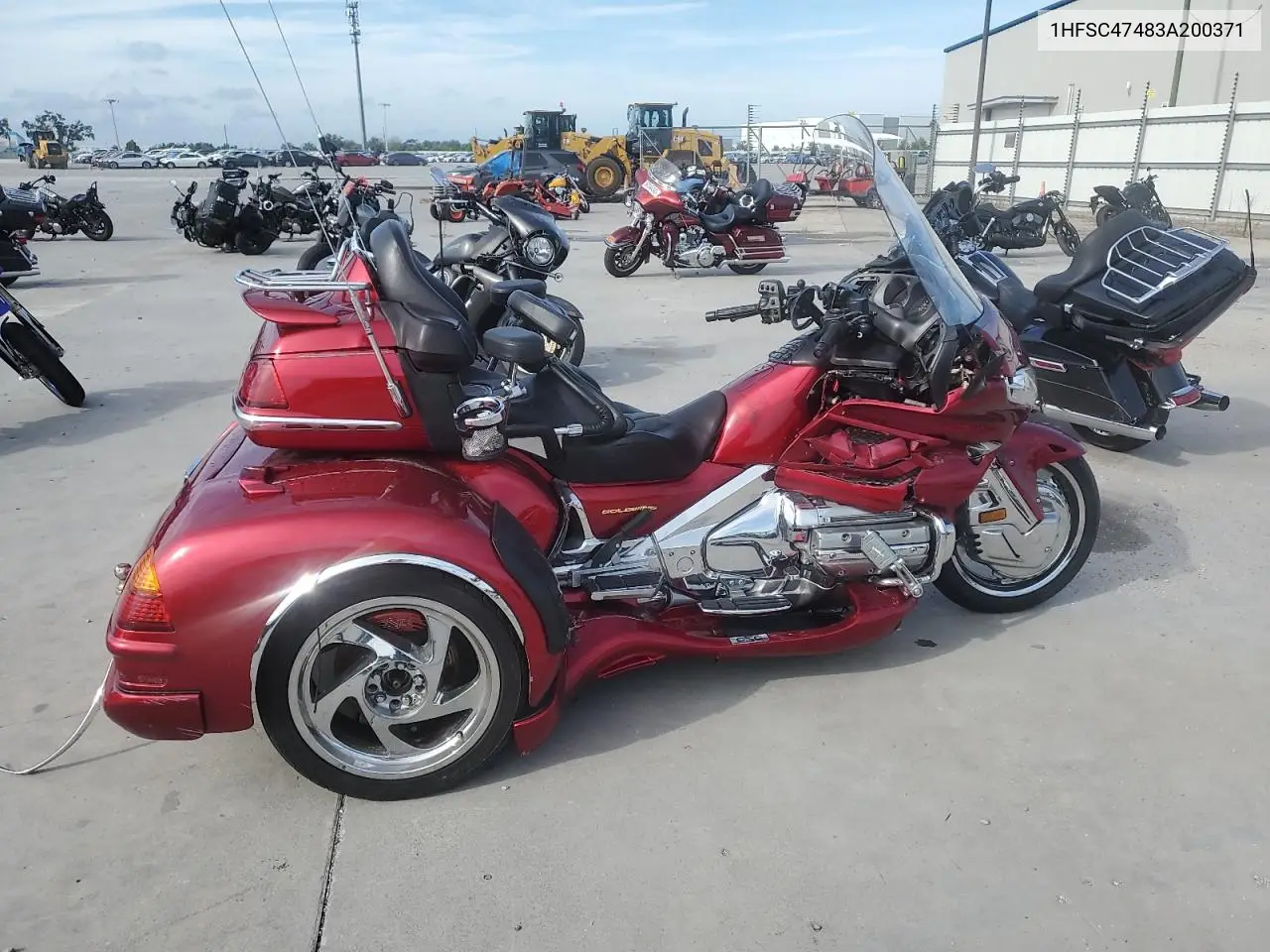 2003 Honda Gl1800 A VIN: 1HFSC47483A200371 Lot: 60911485