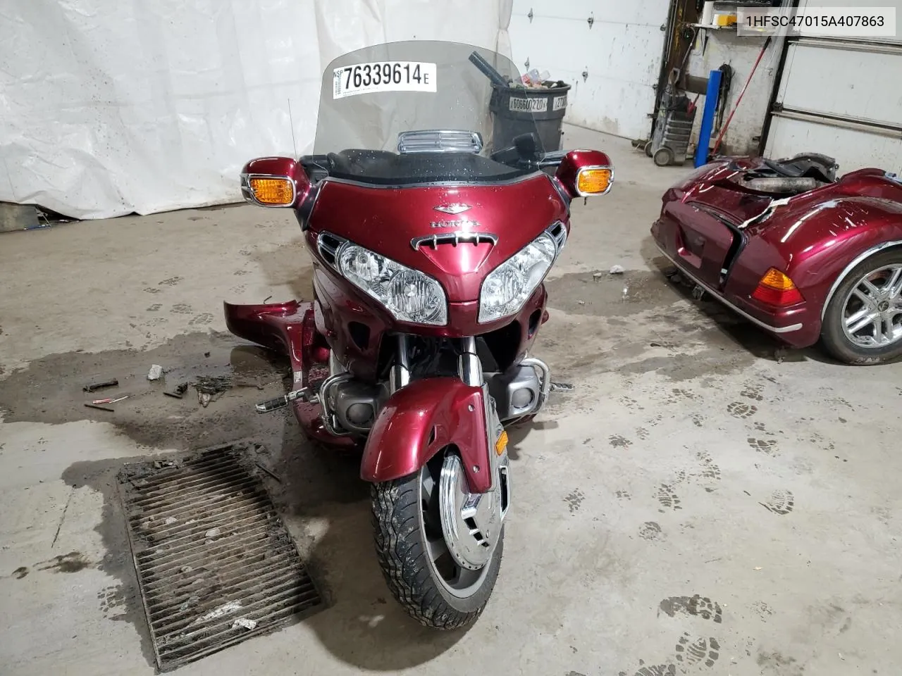 2005 Honda Gl1800 VIN: 1HFSC47015A407863 Lot: 76339614