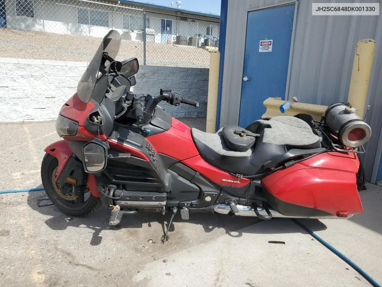 2013 Honda Gl1800 B VIN: JH2SC6848DK001330 Lot: 61400075