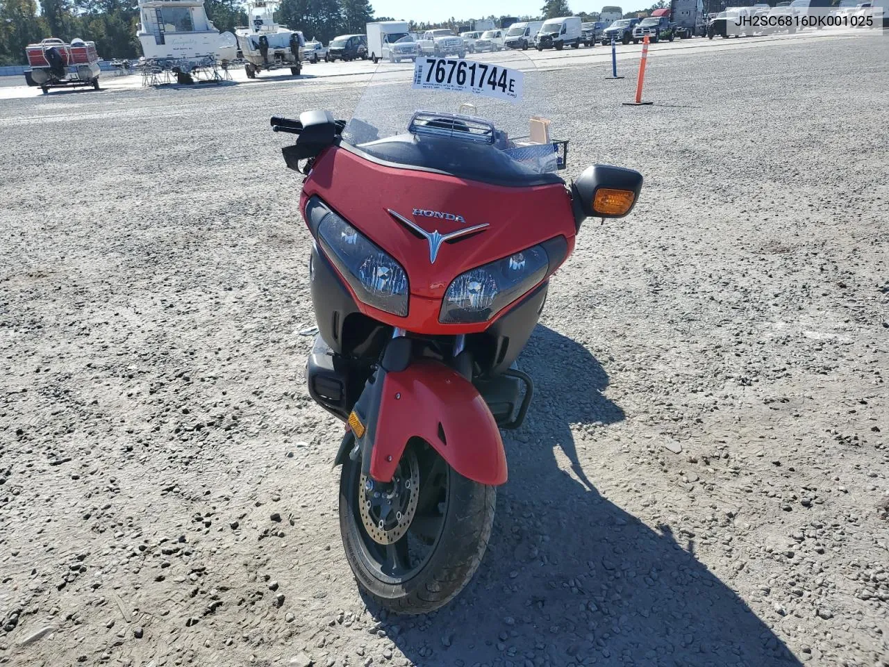 2013 Honda Gl1800 B VIN: JH2SC6816DK001025 Lot: 76761744