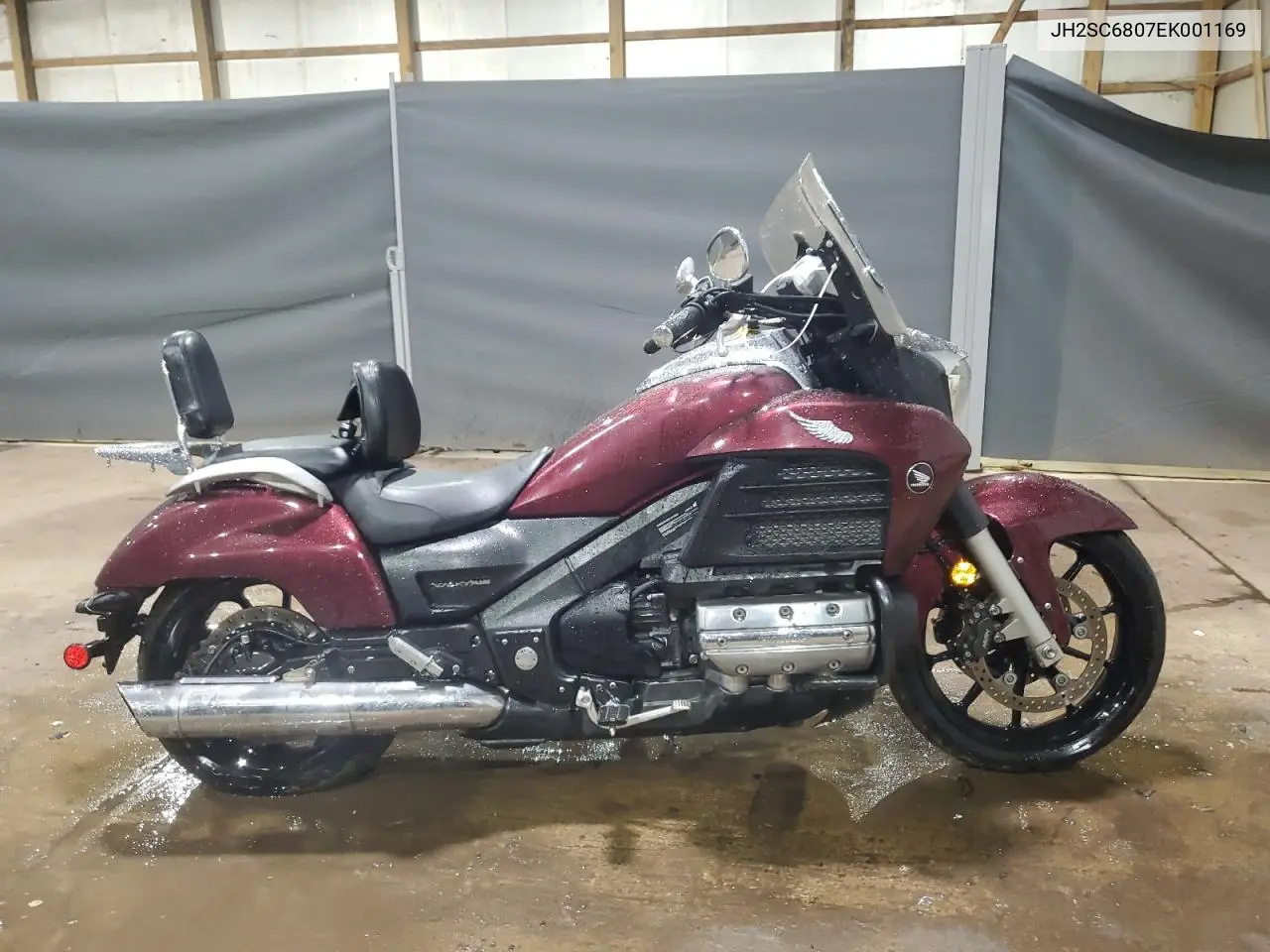 2014 Honda Gl1800 C VIN: JH2SC6807EK001169 Lot: 62397185