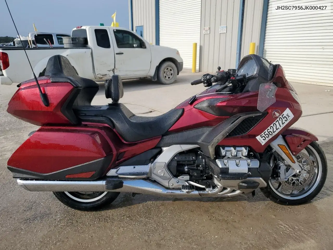 2018 Honda Gl1800 D VIN: JH2SC7956JK000427 Lot: 55622725