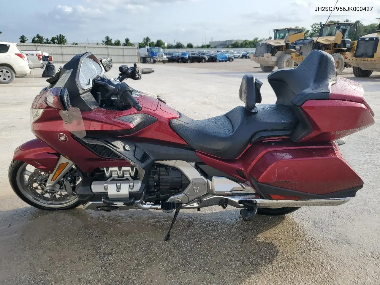 2018 Honda Gl1800 D VIN: JH2SC7956JK000427 Lot: 55622725