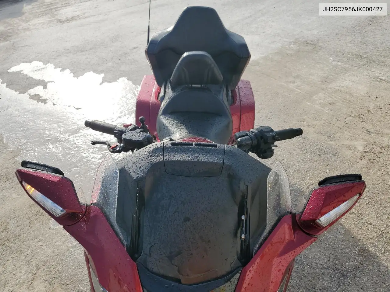 2018 Honda Gl1800 D VIN: JH2SC7956JK000427 Lot: 55622725