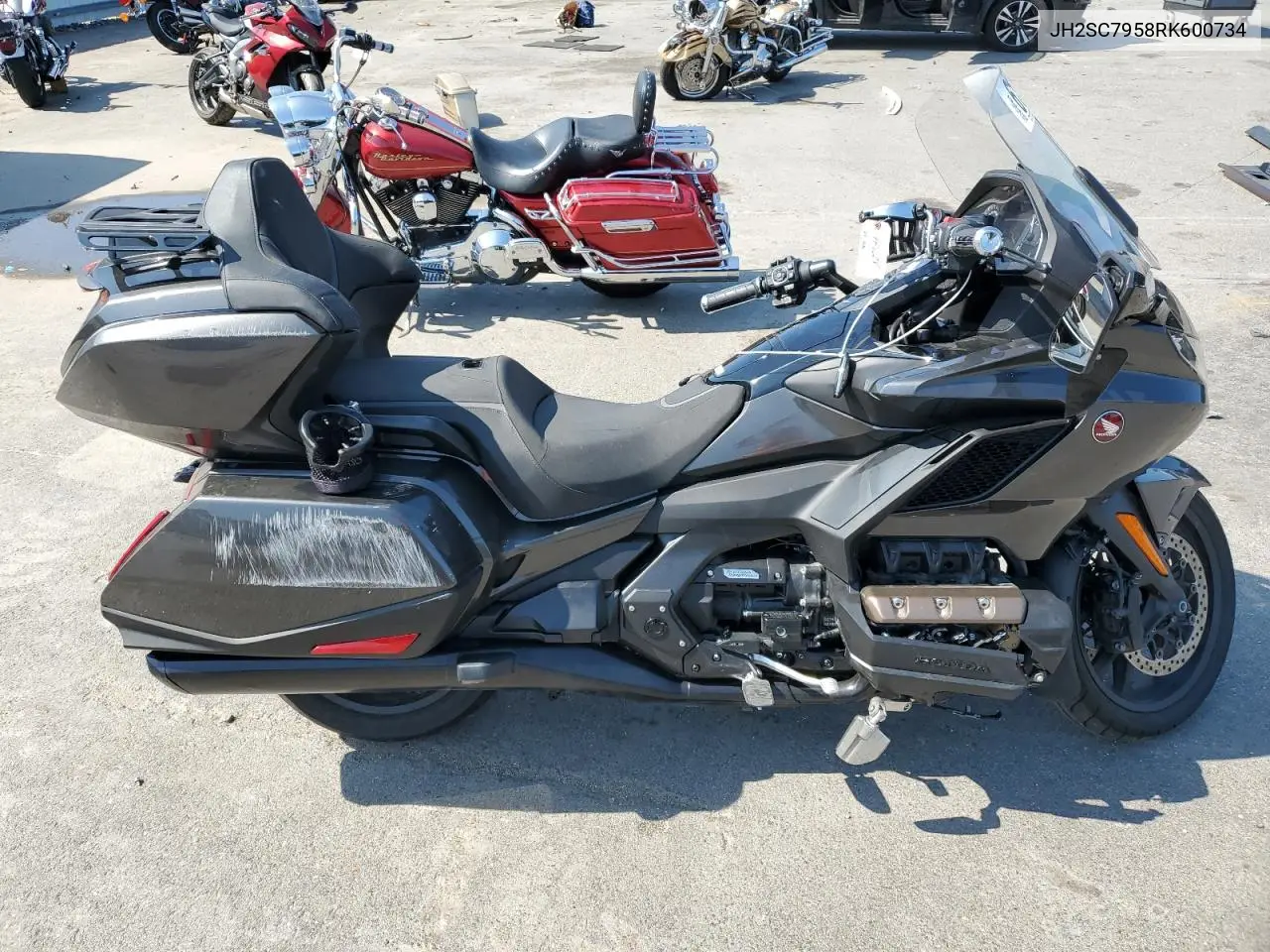 2024 Honda Gl1800 D VIN: JH2SC7958RK600734 Lot: 61757605